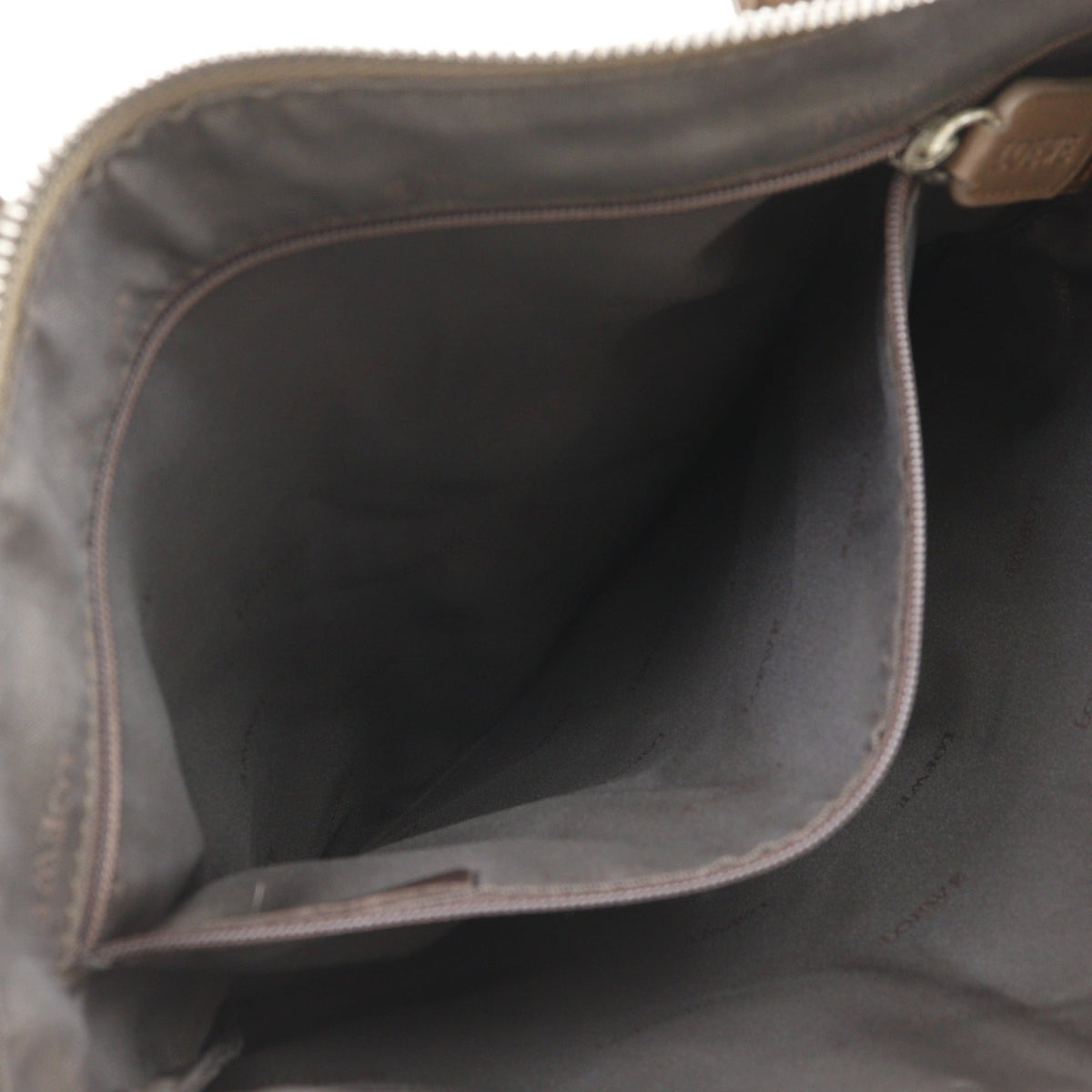 Loewe Brown Leather Handbag (Pre-Owned)