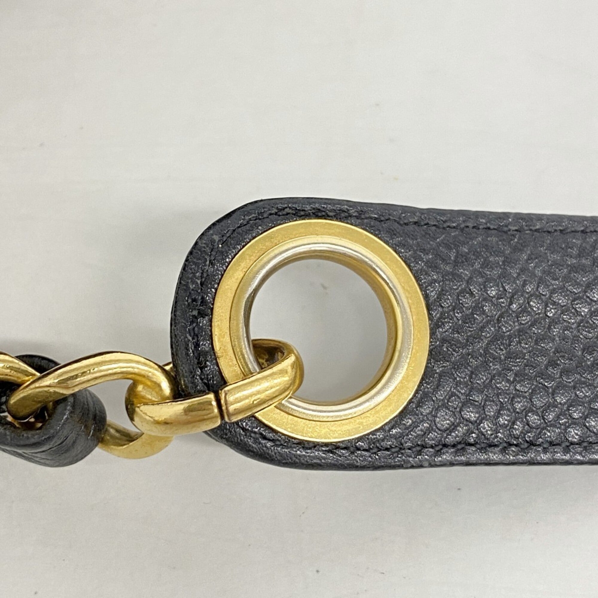 Chanel Black Grained Calfskin Shoulder Bag (Pre-Owned)