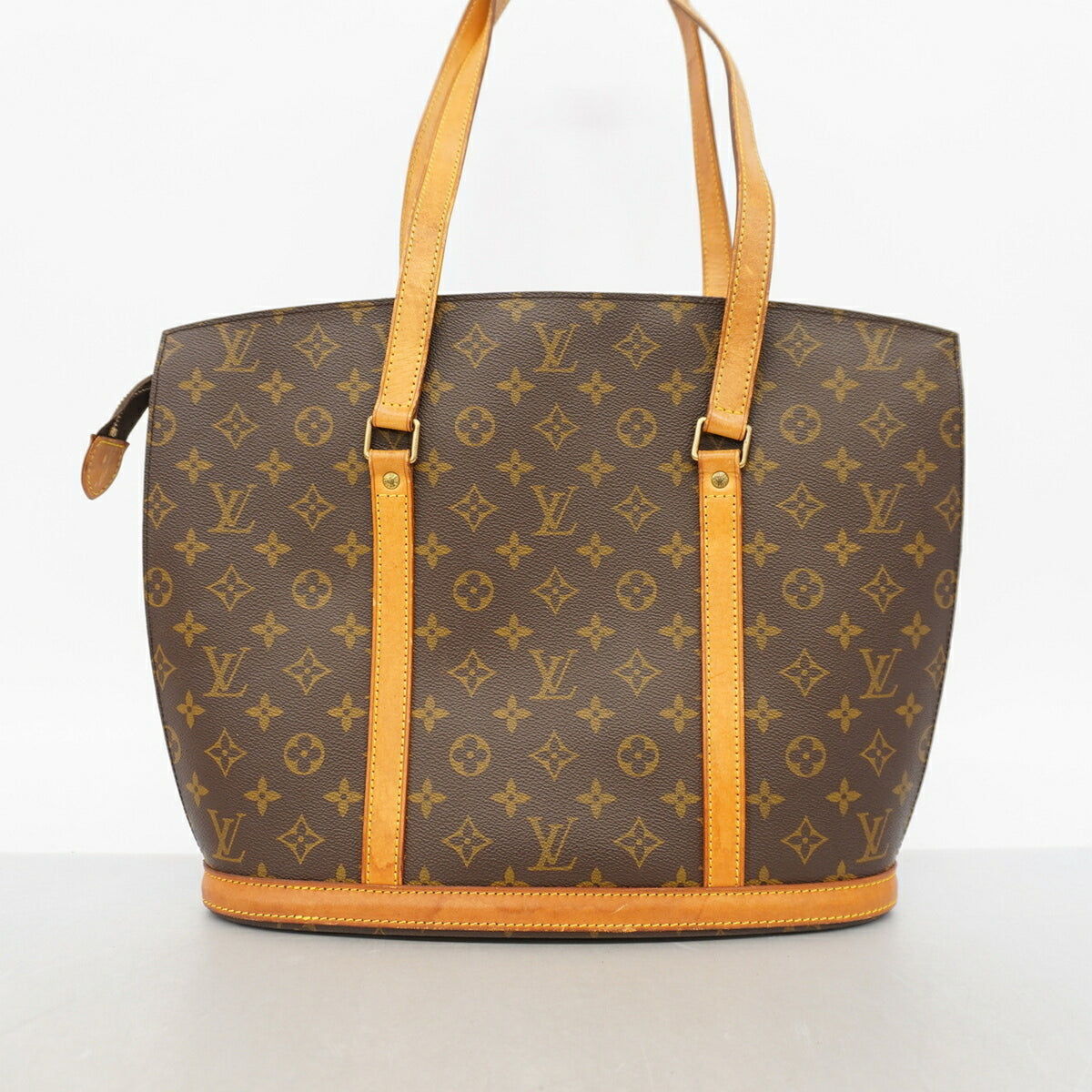 Louis Vuitton Brown Shoulder Bag (Pre-Owned)