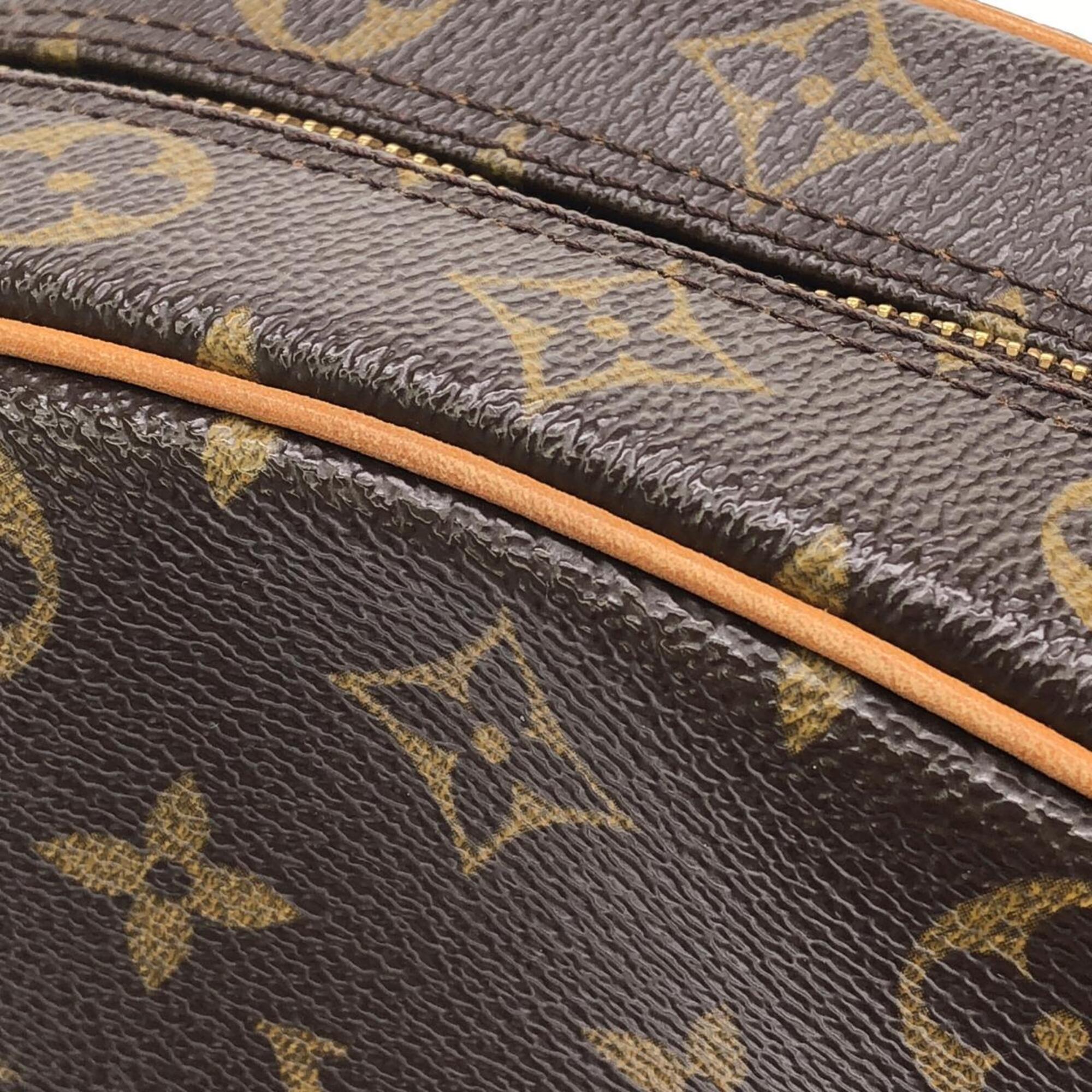 Louis Vuitton Brown Coated Canvas Shoulder Bag (Pre-Owned)