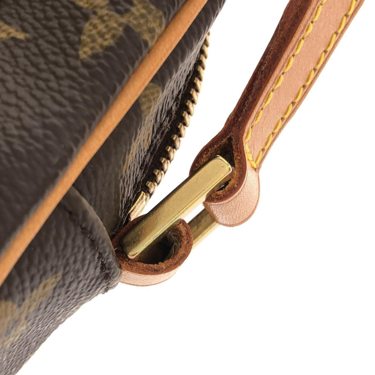 Louis Vuitton Brown Coated Canvas Pochette Shoulder Bag (Pre-Owned)