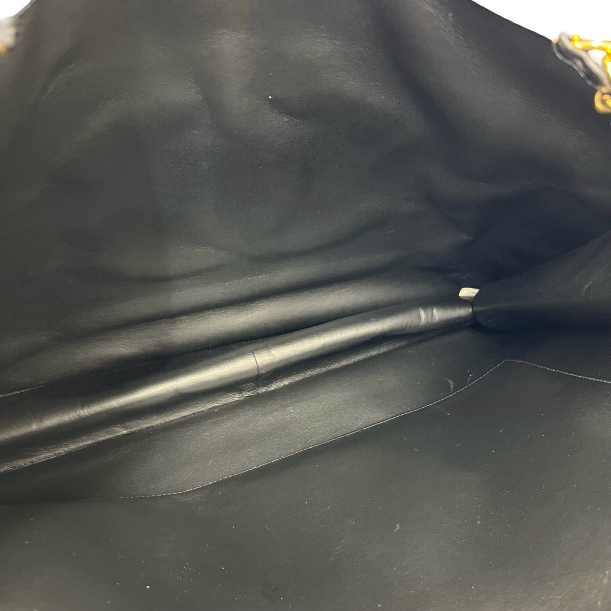 Chanel Black Grained Calfskin Tote Bag (Pre-Owned)