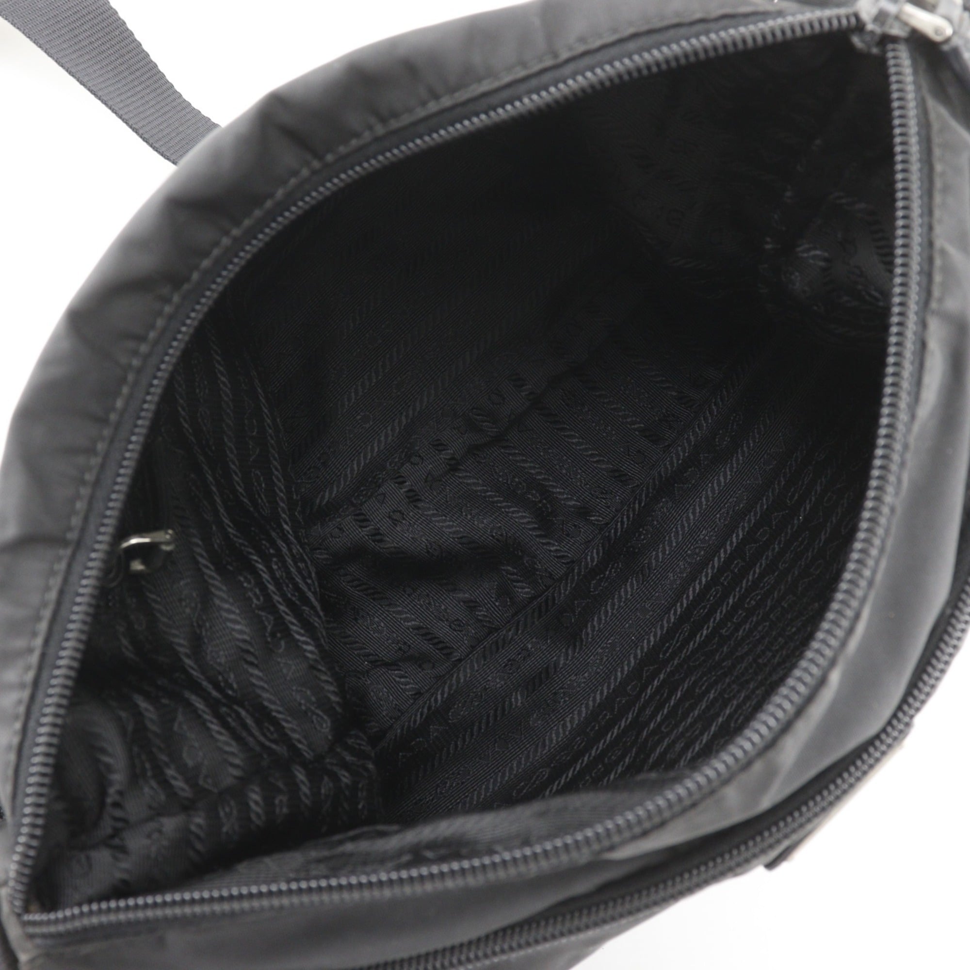 Prada Black Nylon Shoulder Bag (Pre-Owned)