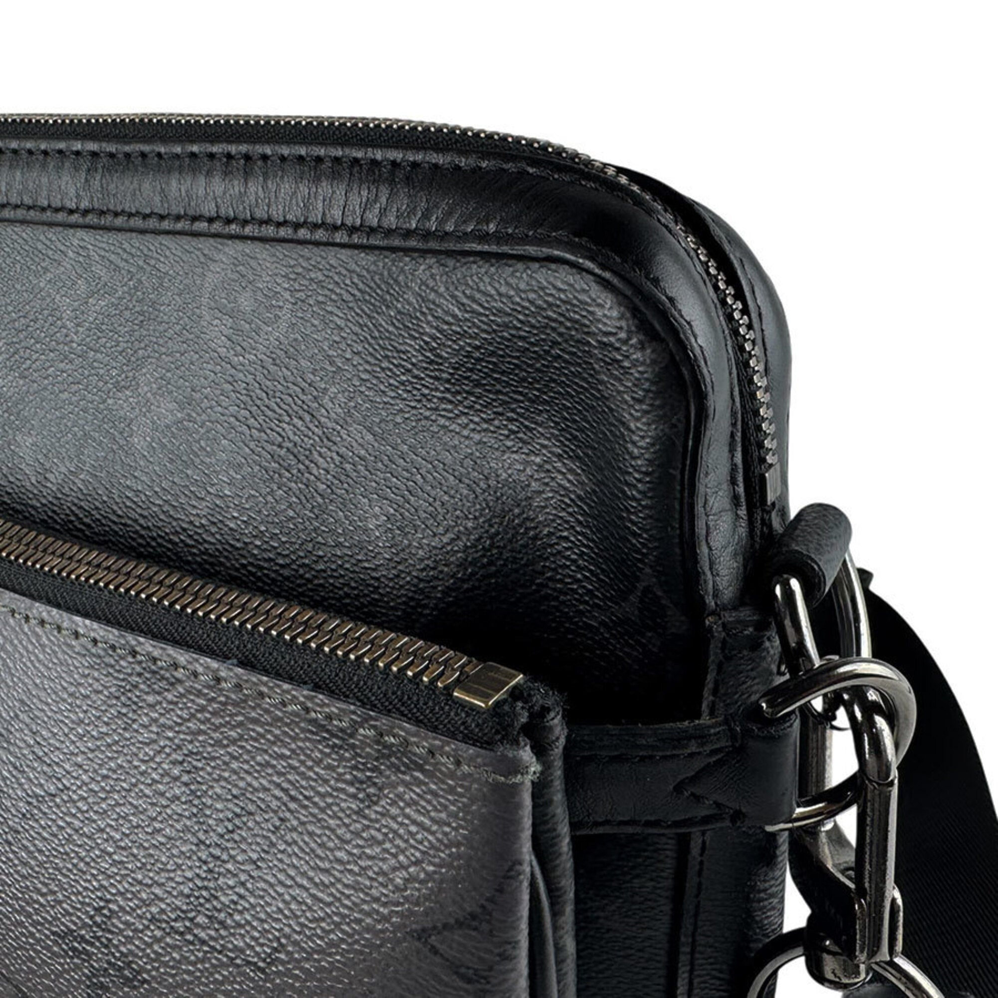 Louis Vuitton Black Gray Monogram Eclipse Monogram Eclipse Shoulder Bag (Pre-Owned)