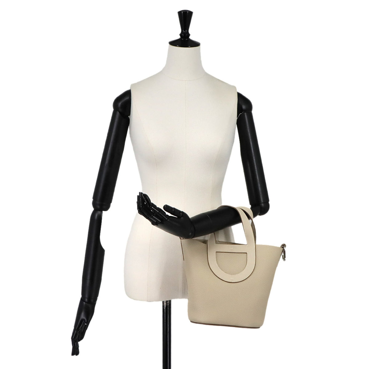 Hermes White Taurillon Clemence Leather Swift Leather Handbag (Pre-Owned)