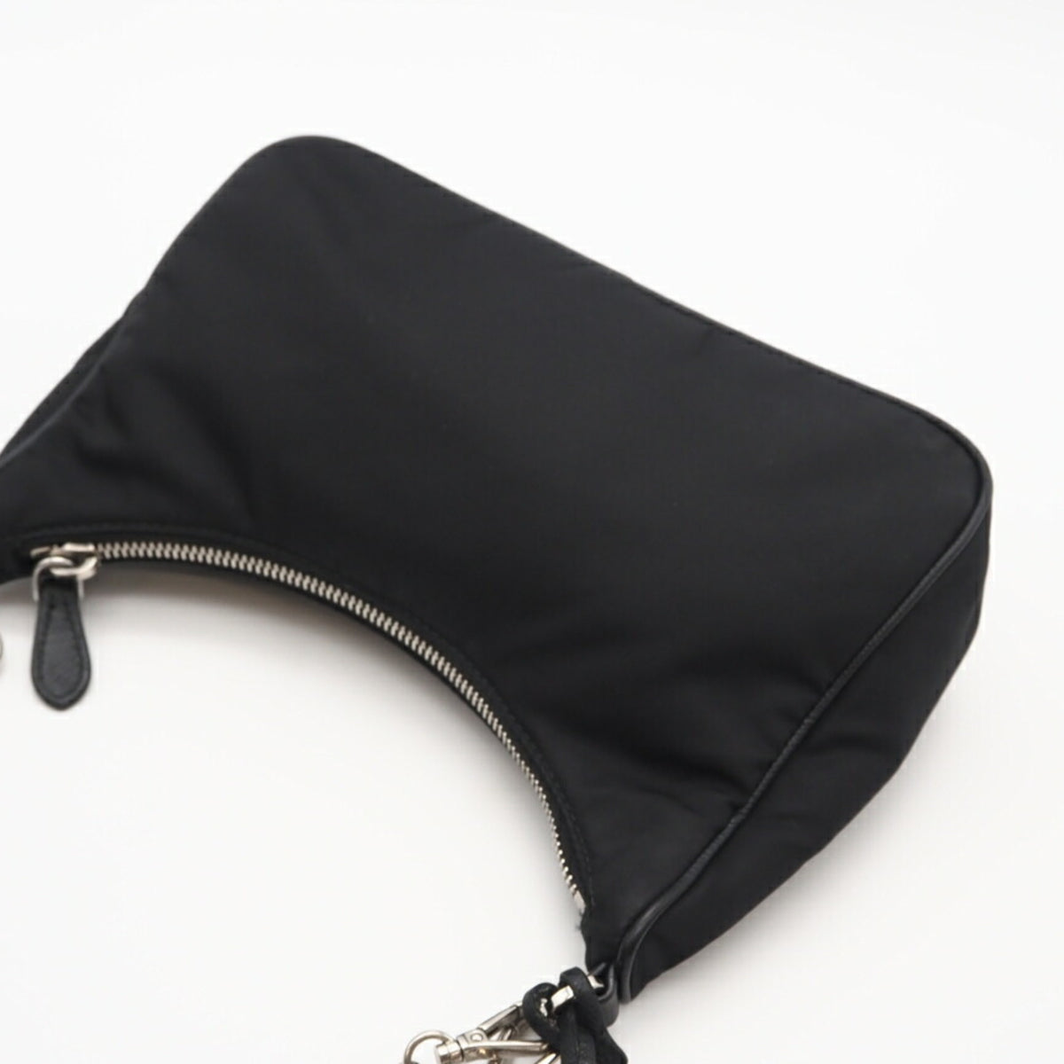 Prada Black Leather Shoulder Bag (Pre-Owned)
