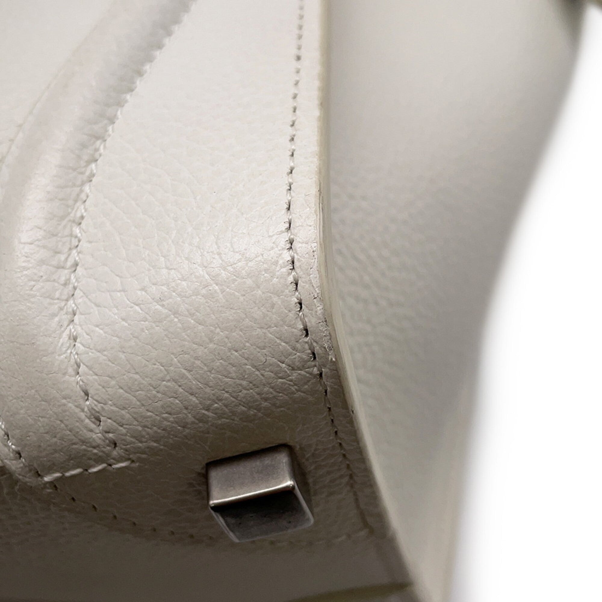 Celine White Leather Handbag (Pre-Owned)