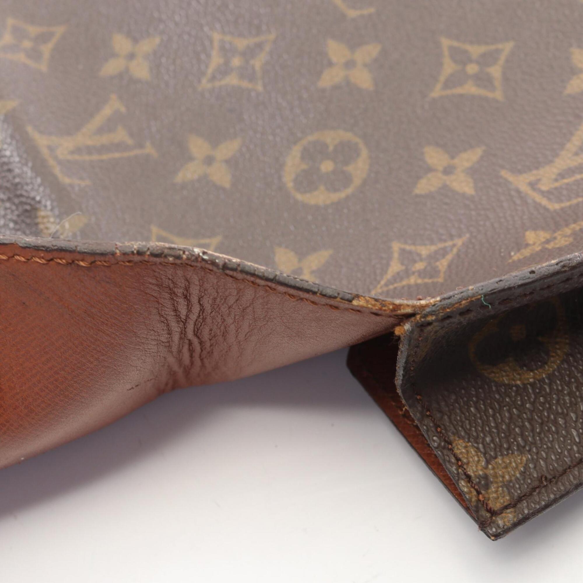 Louis Vuitton Brown Pvc Leather Clutch Bag Handbag (Pre-Owned)