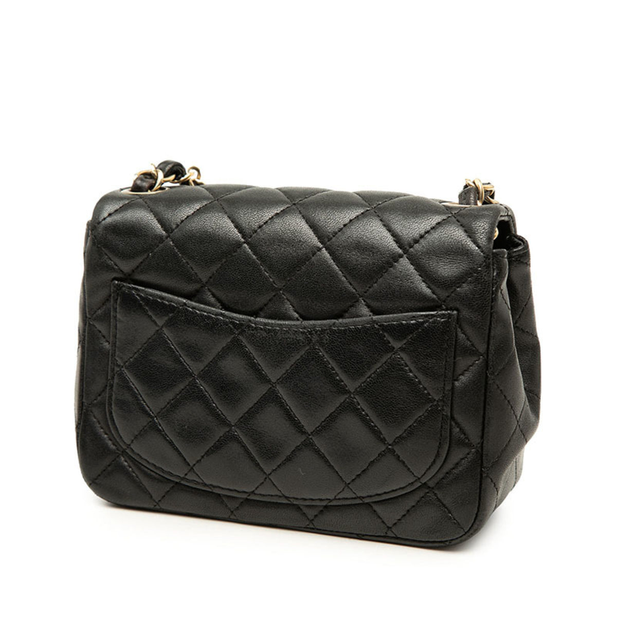 Chanel Matelasse Black Leather Shoulder Bag (Pre-Owned)
