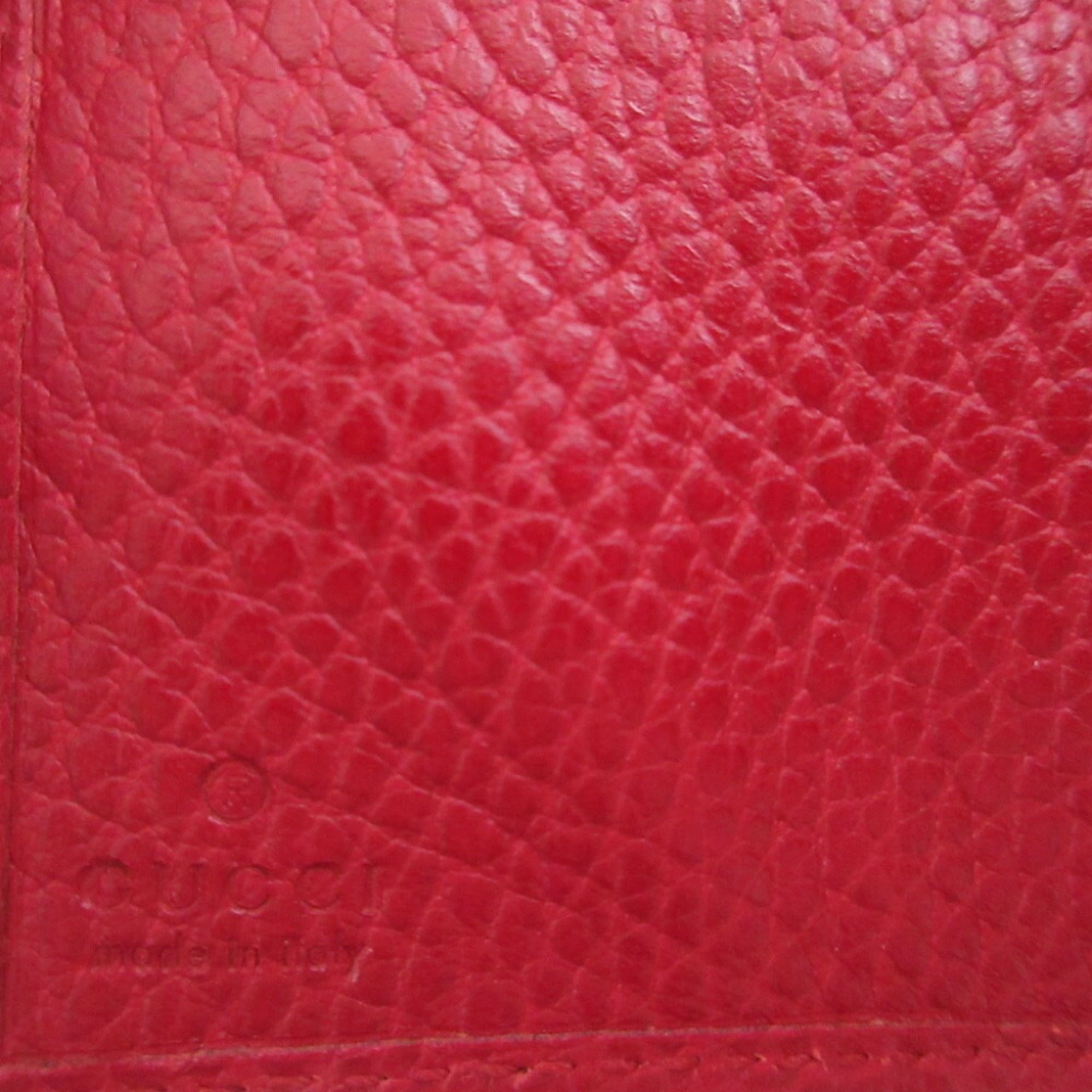 Gucci Red Color Leather Wallet (Tri-Fold) (Pre-Owned)