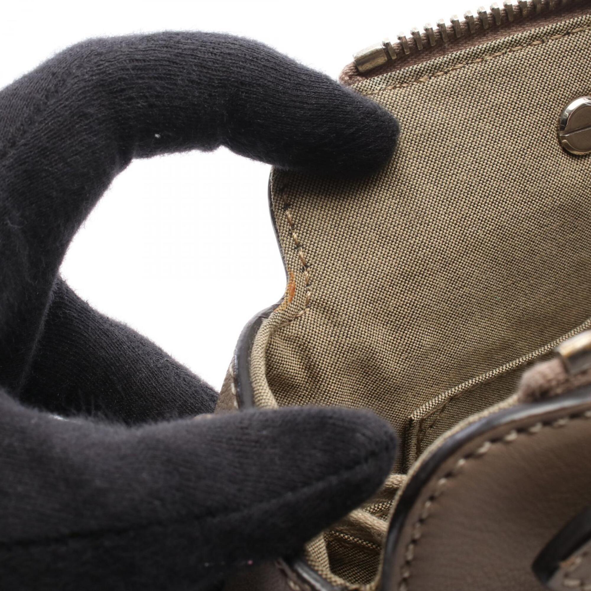Fendi Beige Leather Handbag (Pre-Owned)