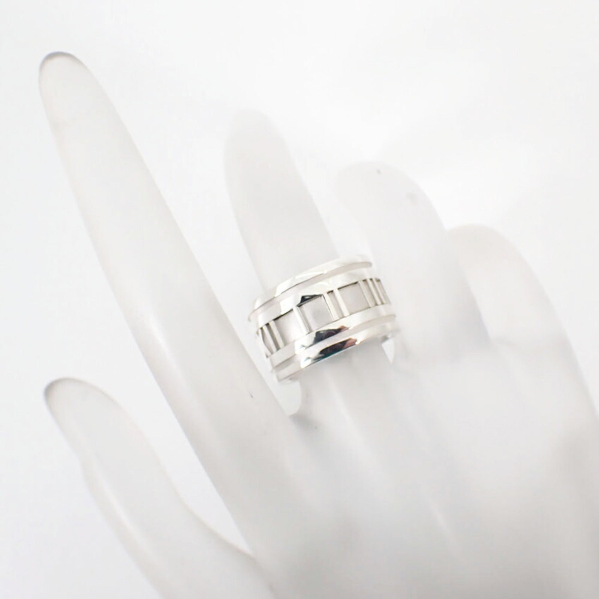 Tiffany Silver Sterling Silver 925 Band Ring (Pre-Owned)
