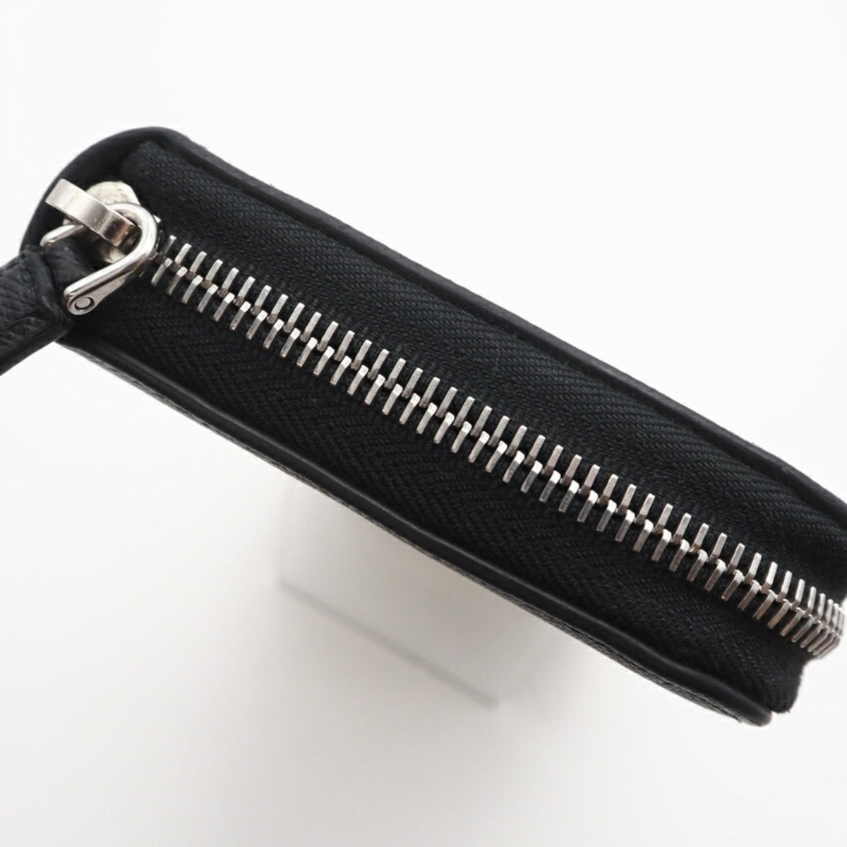 Prada Saffiano Black Leather Saffiano Long Wallet (Bi-Fold) (Pre-Owned)