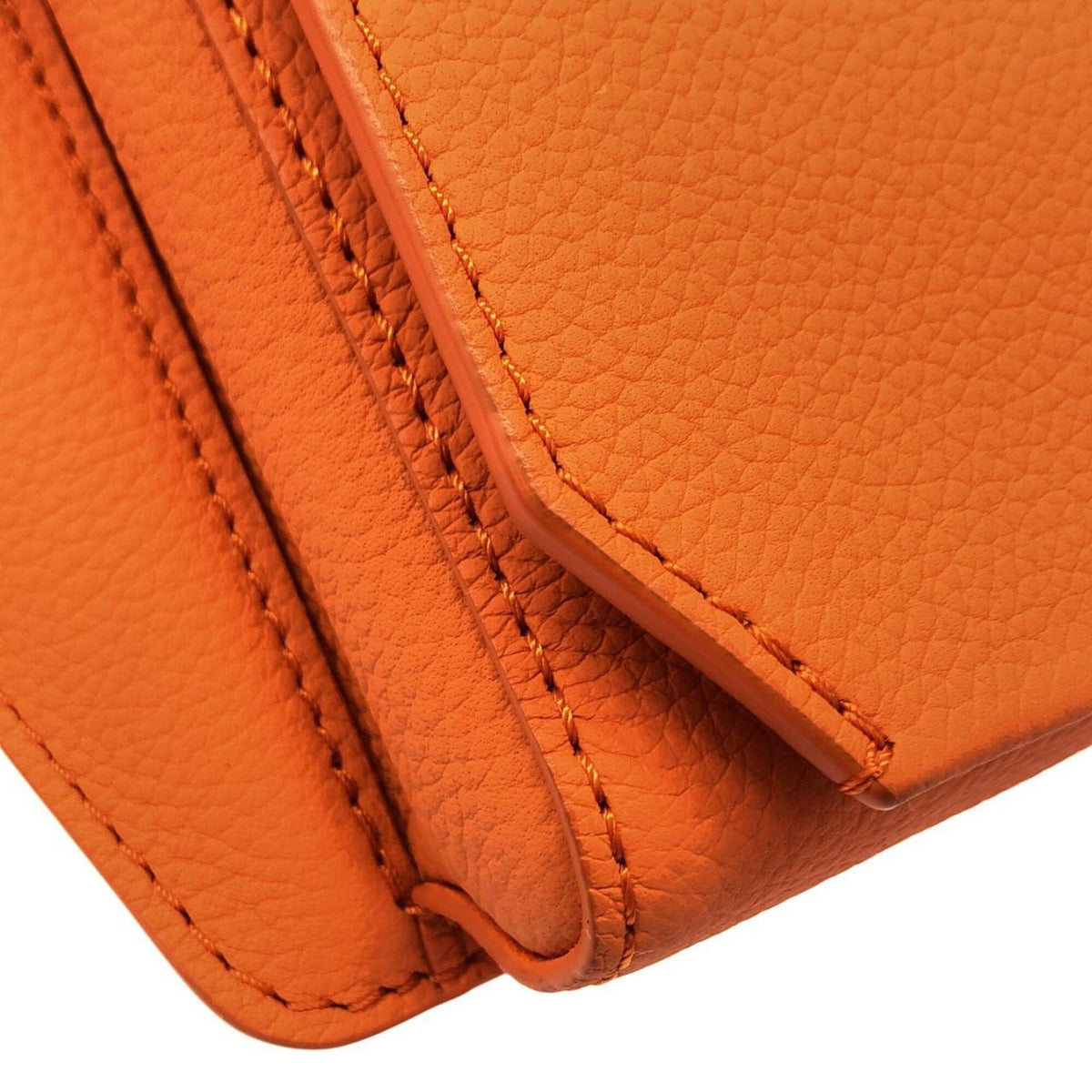Louis Vuitton Orange Leather Shoulder Bag (Pre-Owned)