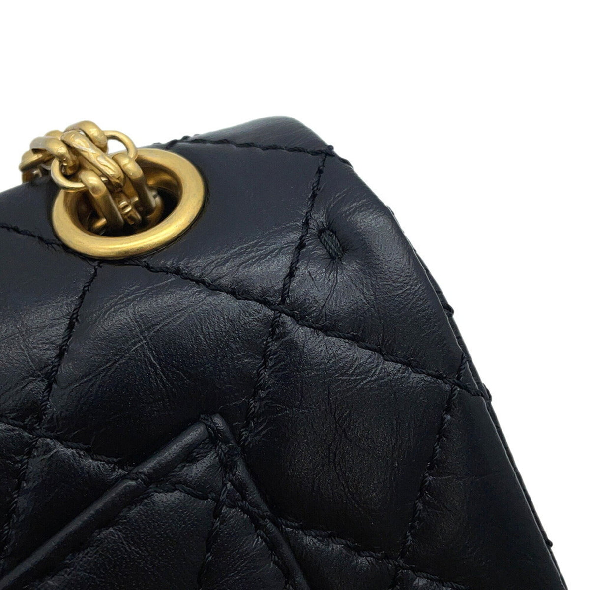 Chanel Matelasse Black Leather Handbag Shoulder Bag (Pre-Owned)