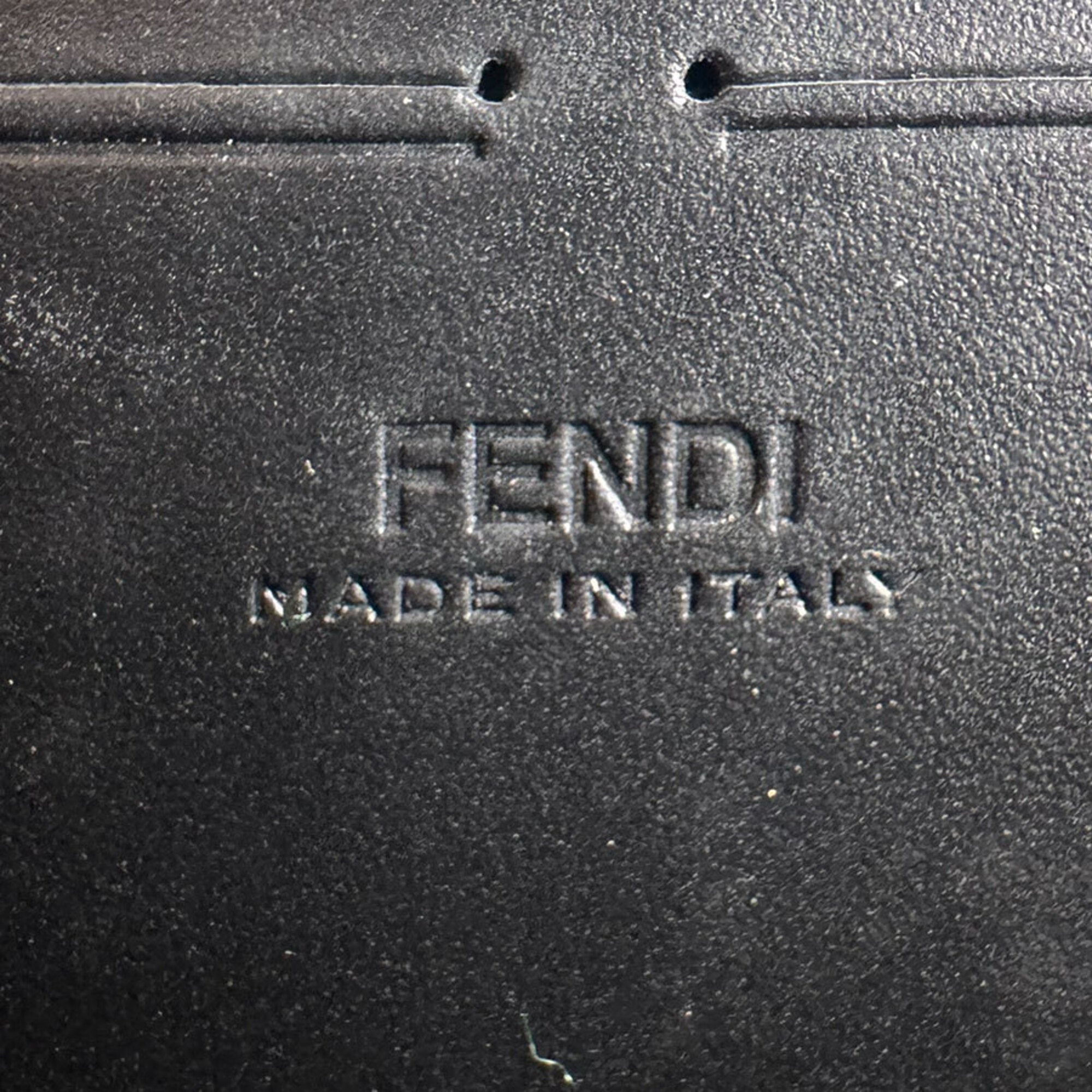 Fendi Black Leather Shoulder Bag (Pre-Owned)