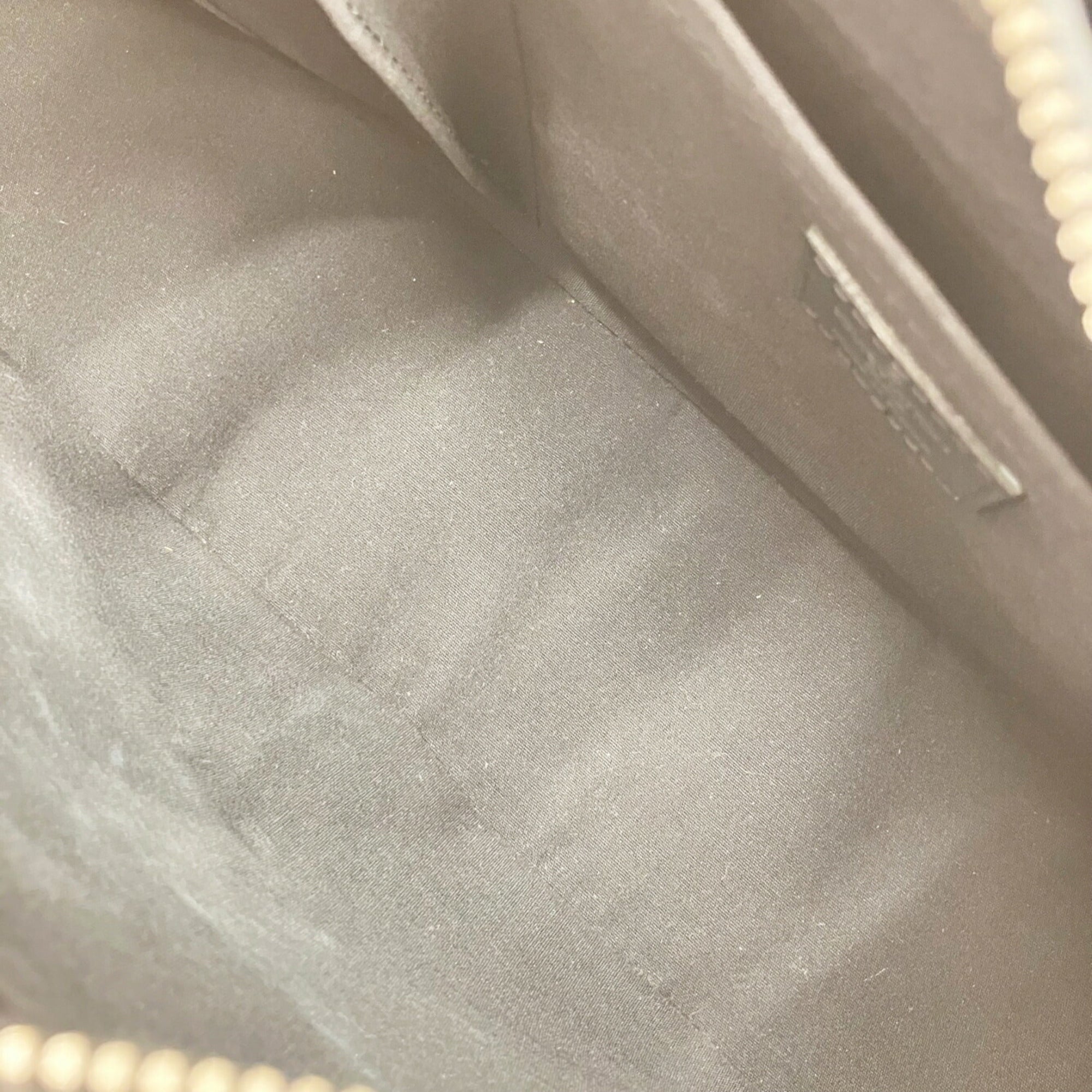 Louis Vuitton Black Noir Epi Leather Shoulder Bag (Pre-Owned)