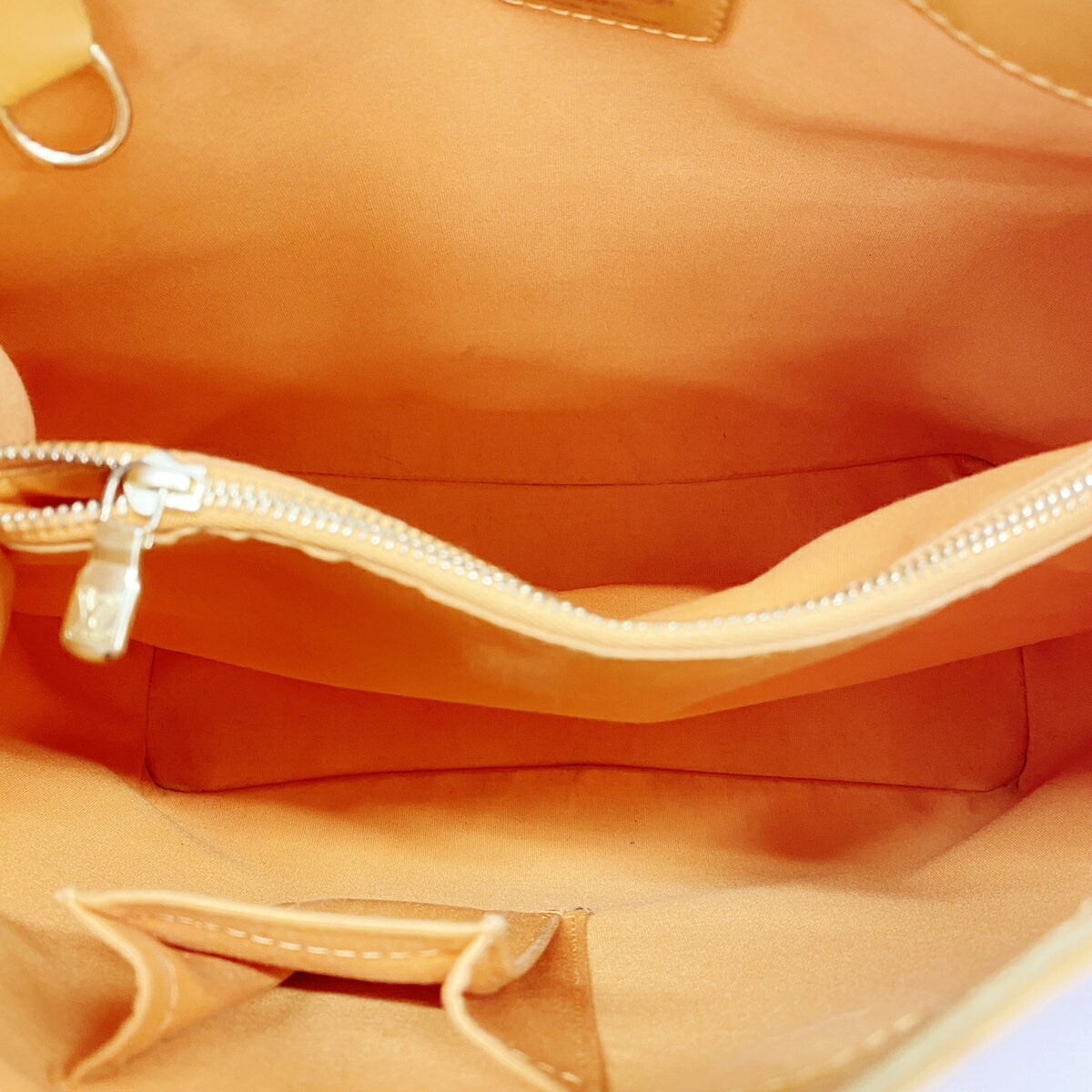 Louis Vuitton Mandarin Shoulder Bag (Pre-Owned)