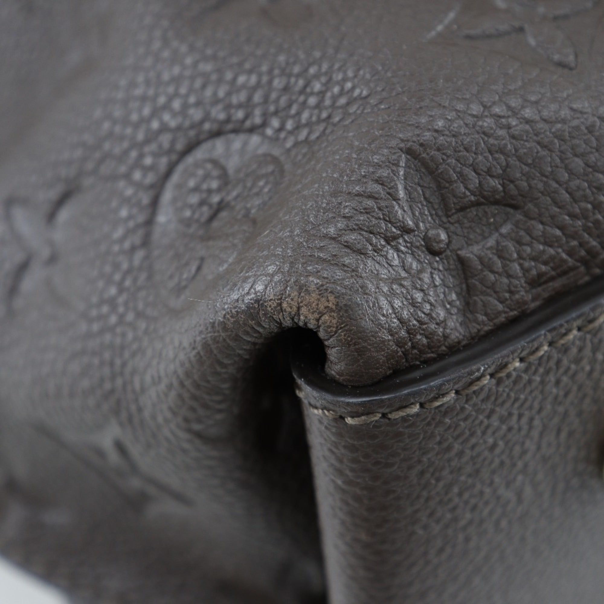 Louis Vuitton Brown Earth Monogram Empreinte Shoulder Bag (Pre-Owned)