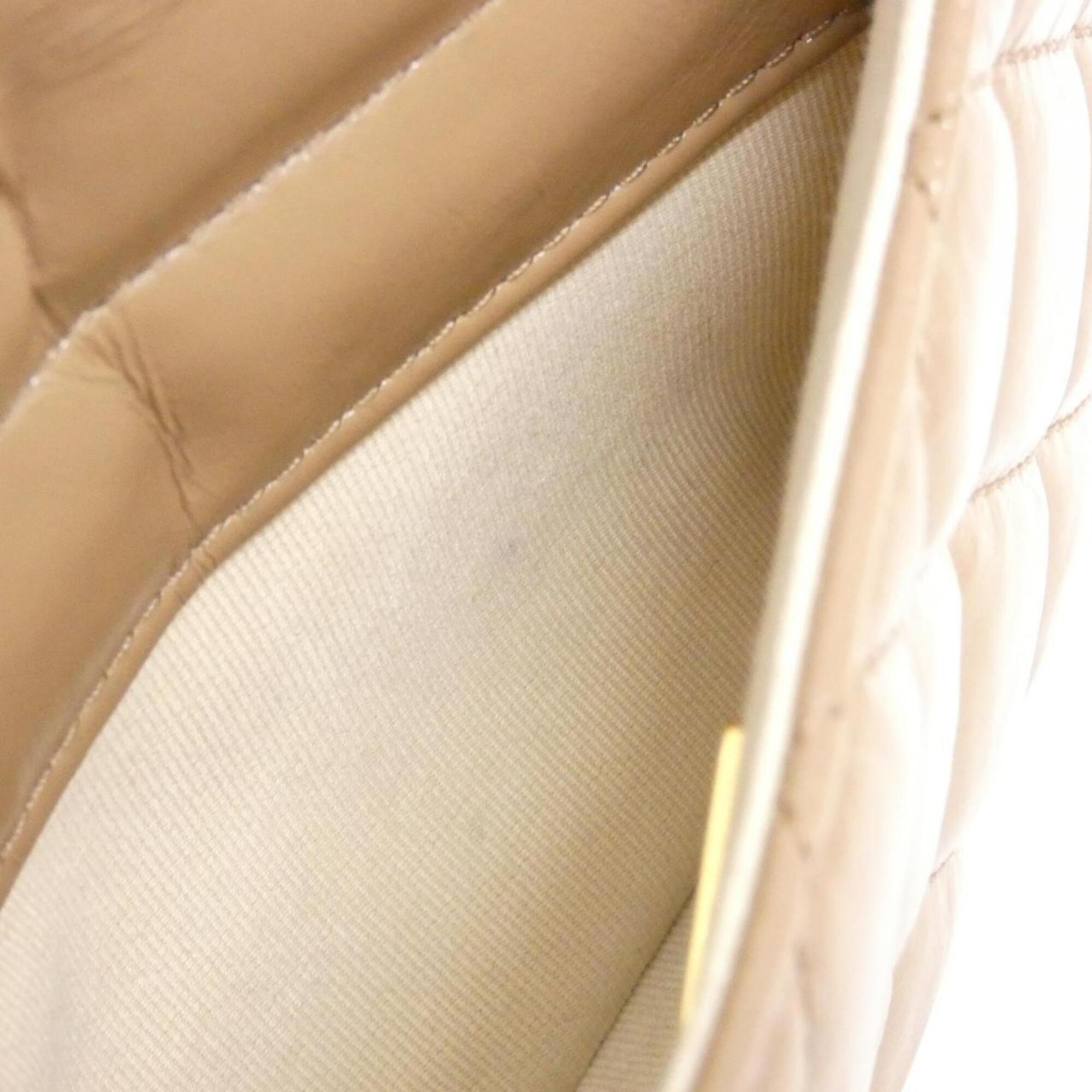 Chanel Beige Leather Shoulder Bag (Pre-Owned)