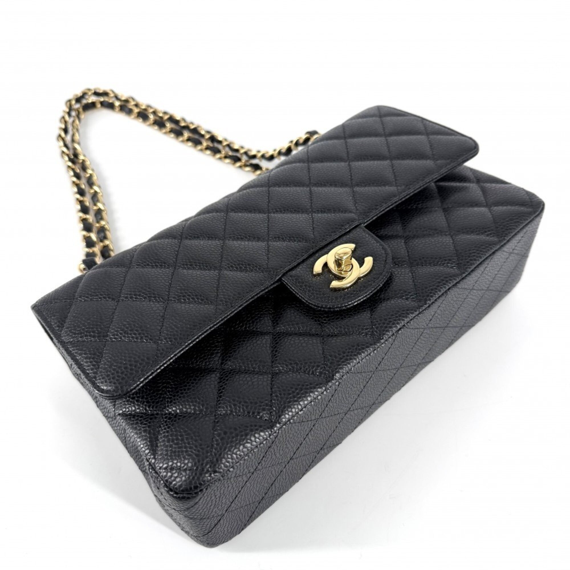 Chanel Matelasse Black Grained Calfskin Shoulder Bag (Pre-Owned)