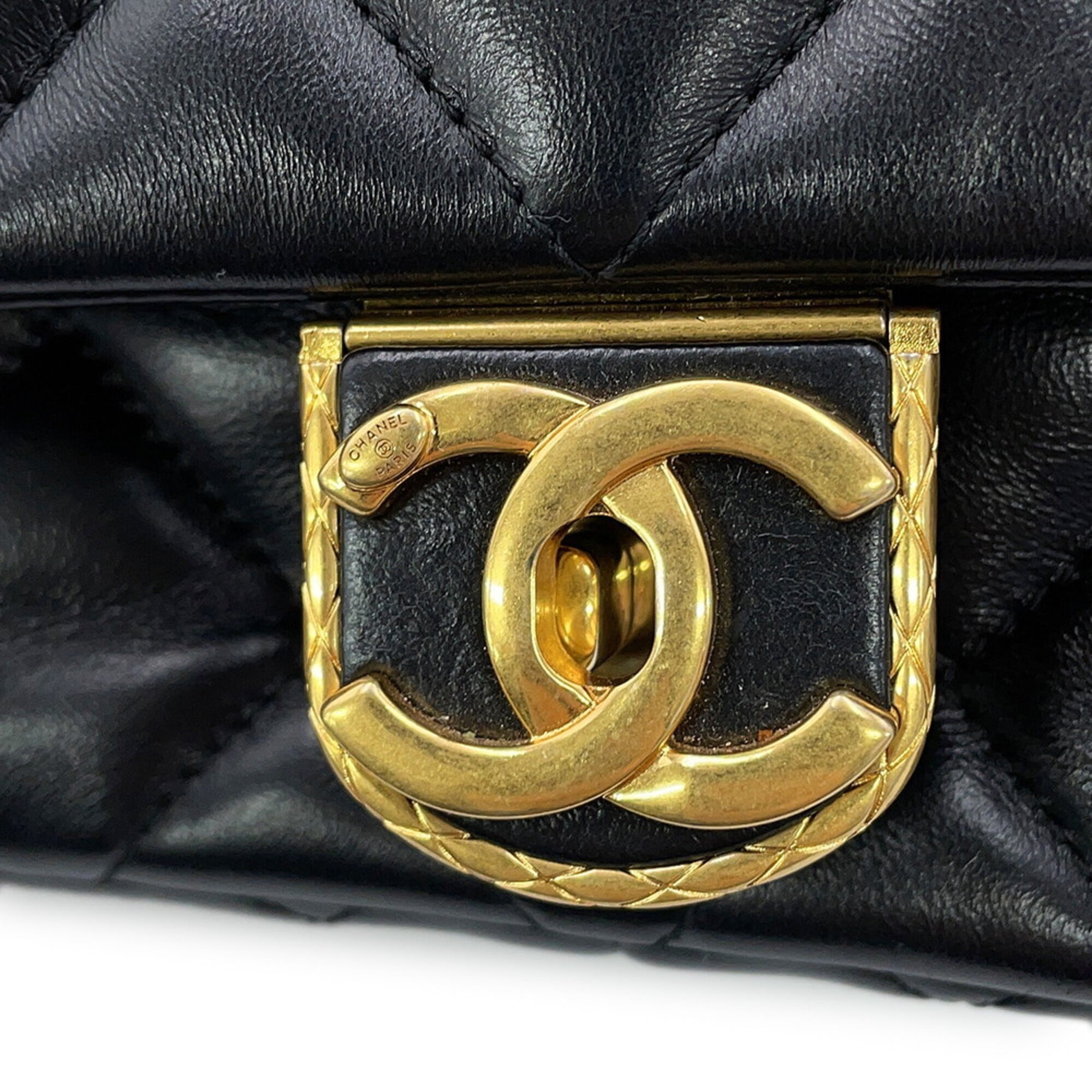 Chanel Black Handbag Shoulder Bag (Pre-Owned)