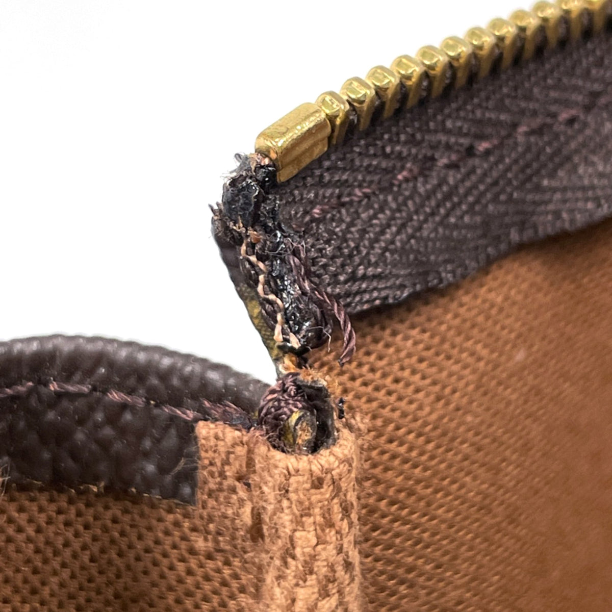 Louis Vuitton Brown Monogram Monogram Pochette Pouch (Pre-Owned)