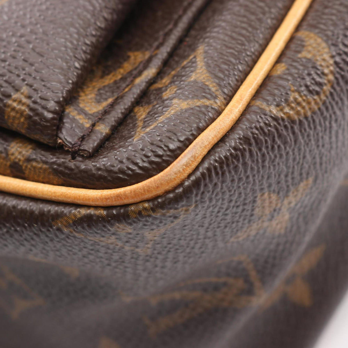 Louis Vuitton Monogram Brown Coated Canvas Leather Shoulder Bag (Pre-Owned)