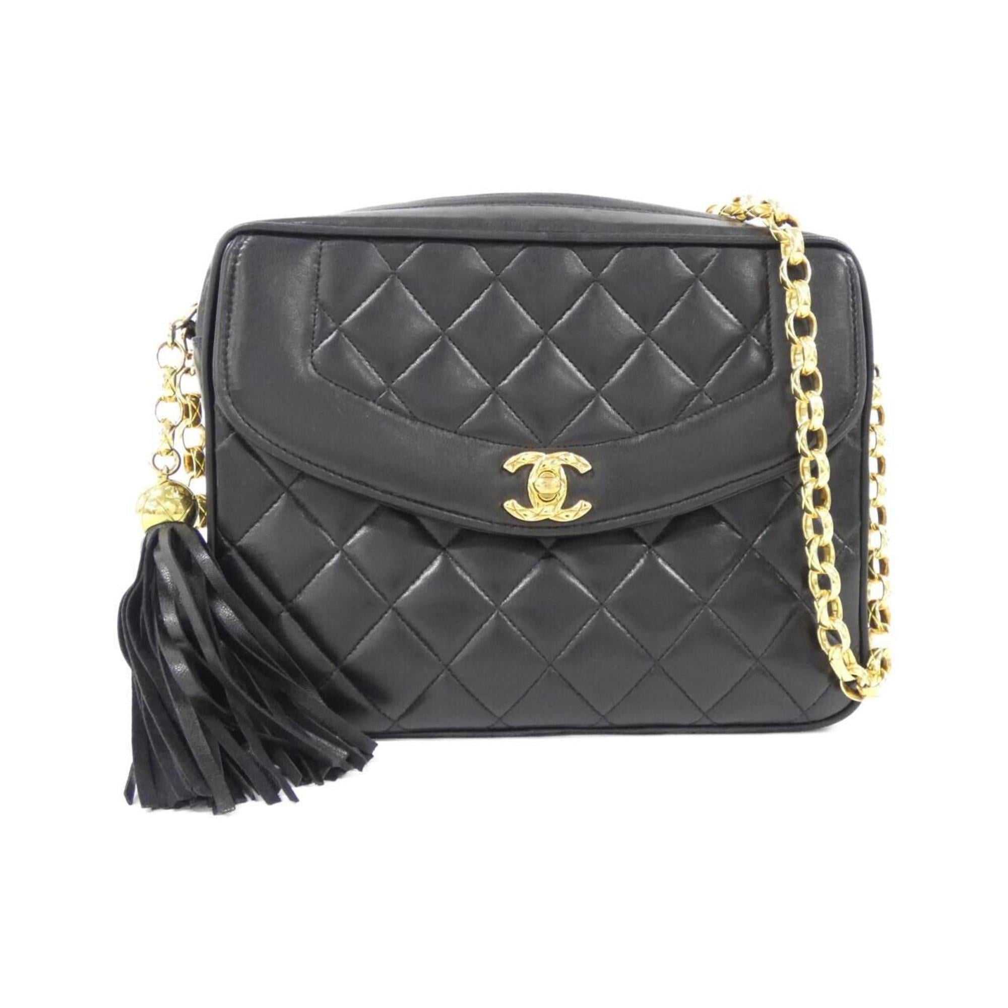 Chanel Black Leather Shoulder Bag (Pre-Owned)