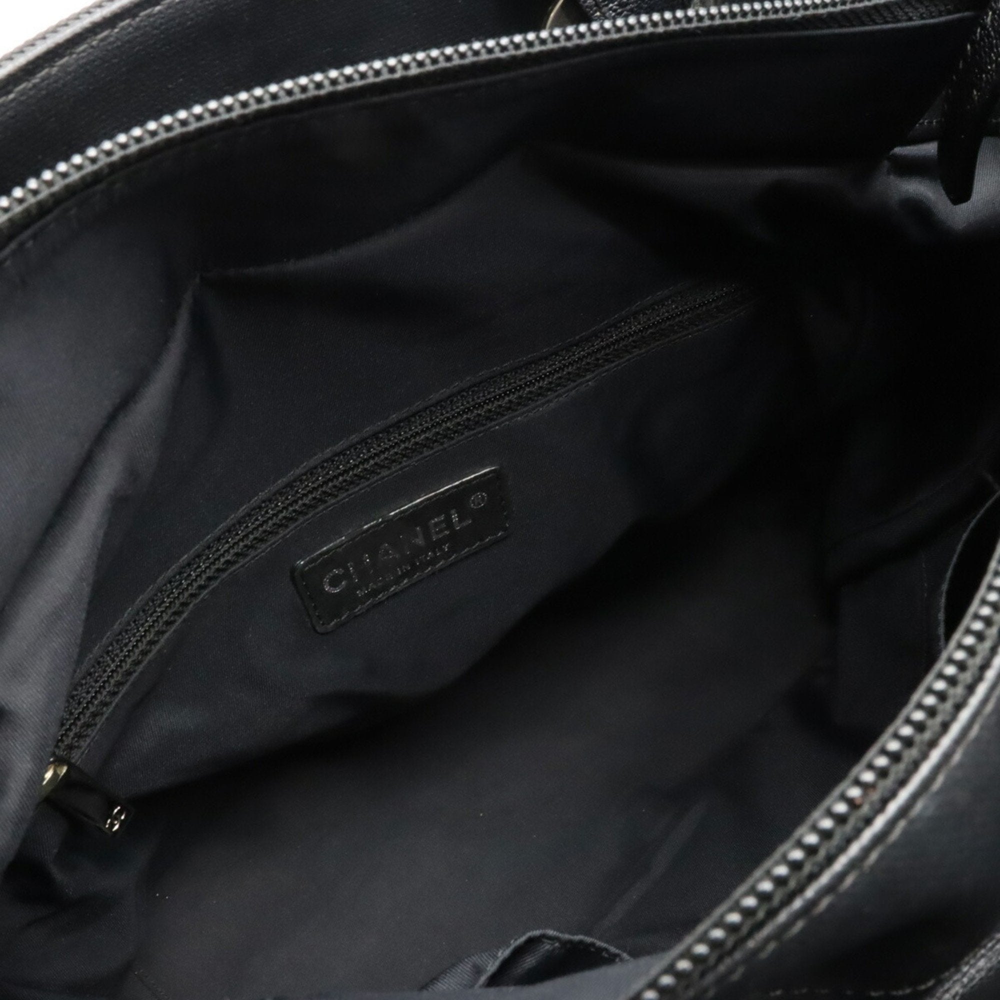Chanel Black Coated Canvas Shoulder Bag Tote Bag (Pre-Owned)