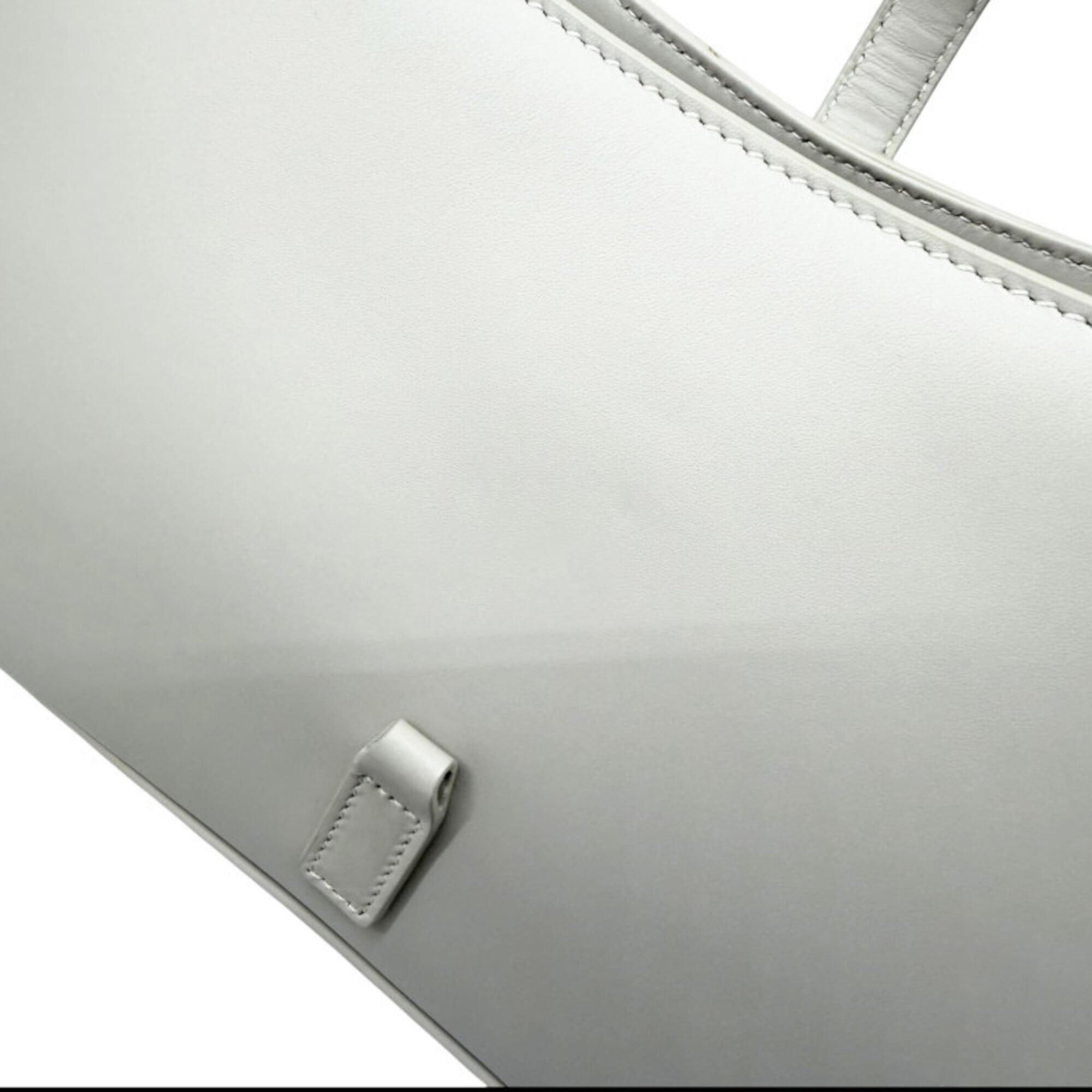 Saint Laurent Ivory Leather Handbag (Pre-Owned)