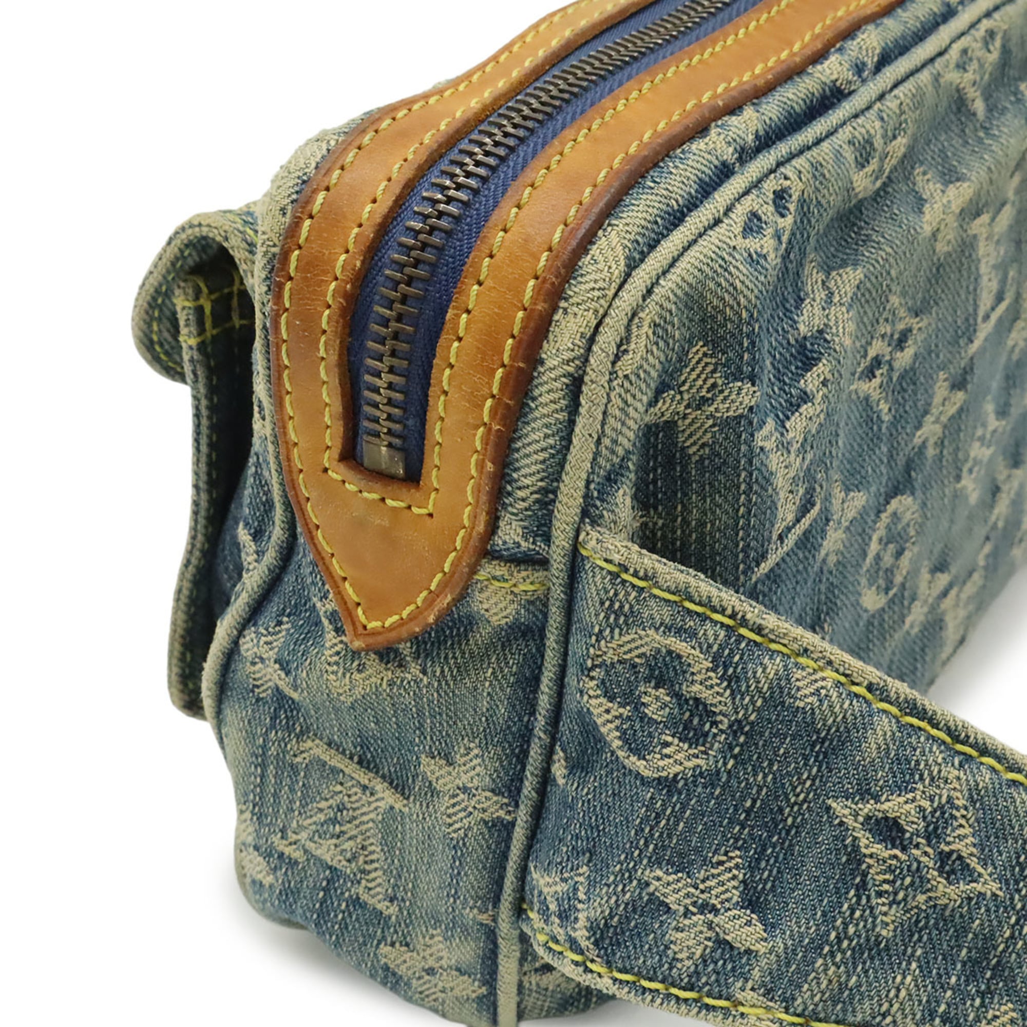 Louis Vuitton Blue Monogram Monogram Denim Fanny Pack Shoulder Bag (Pre-Owned)