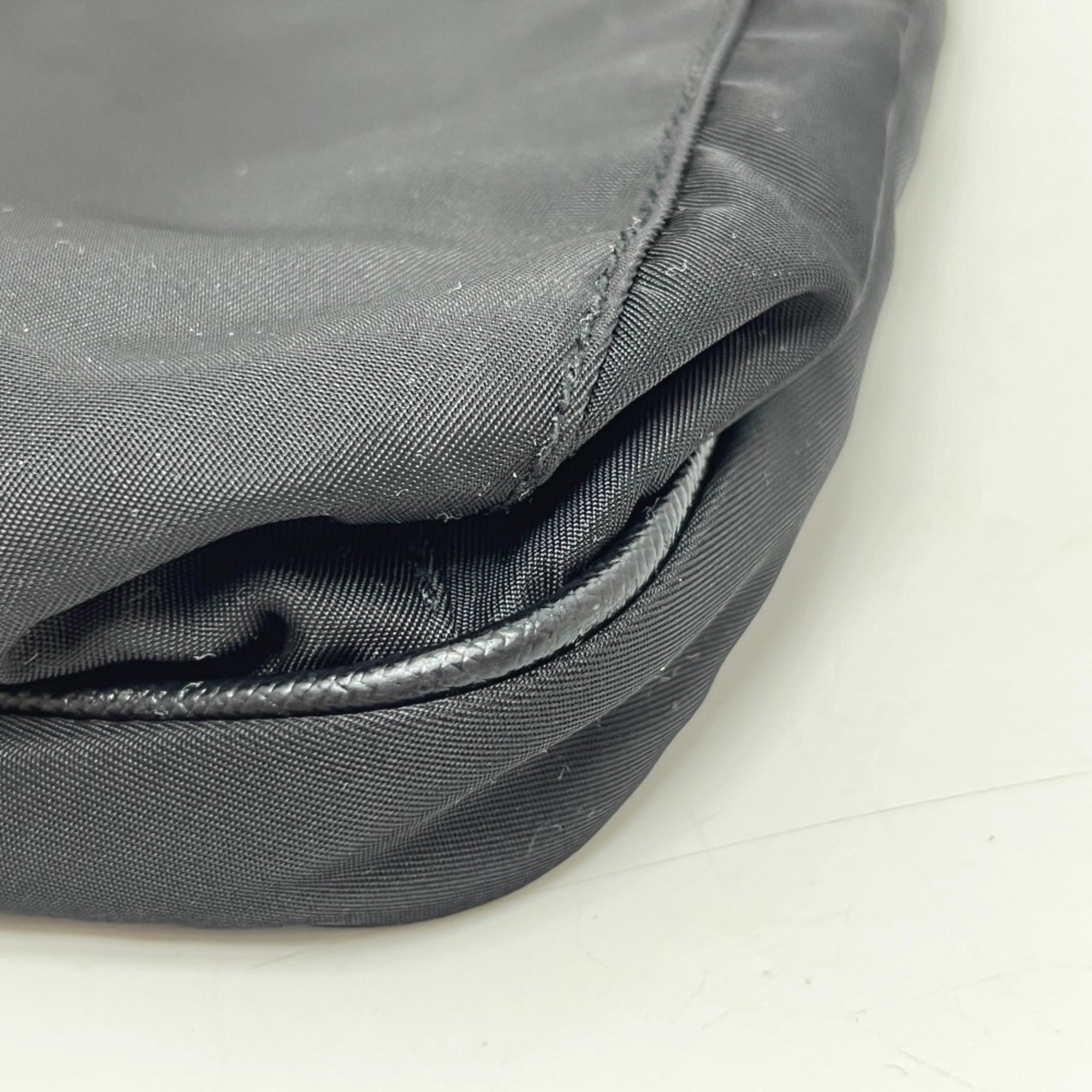 Prada Black Nero Nylon Shoulder Bag (Pre-Owned)