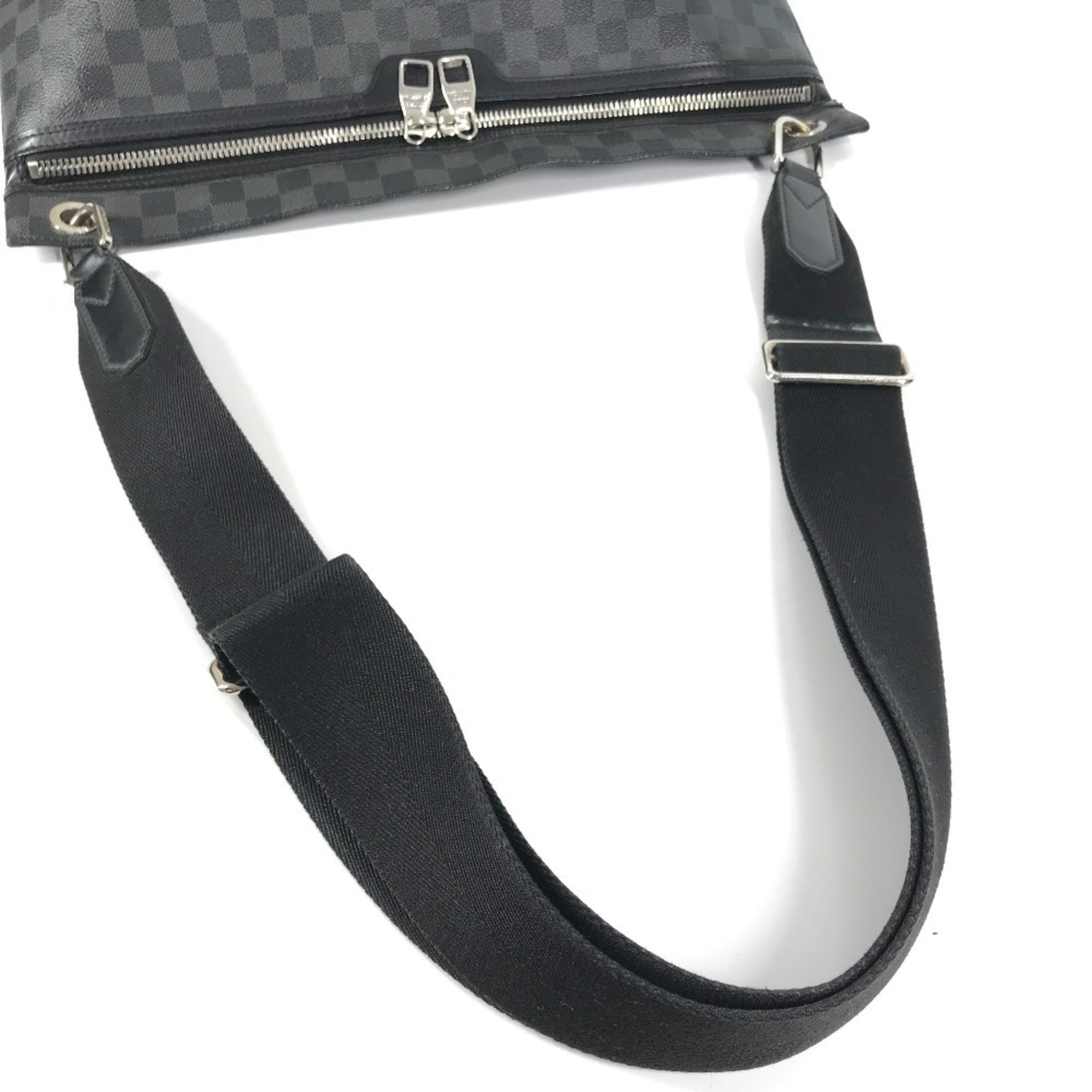 Louis Vuitton Black Damier Graphite Shoulder Bag (Pre-Owned)