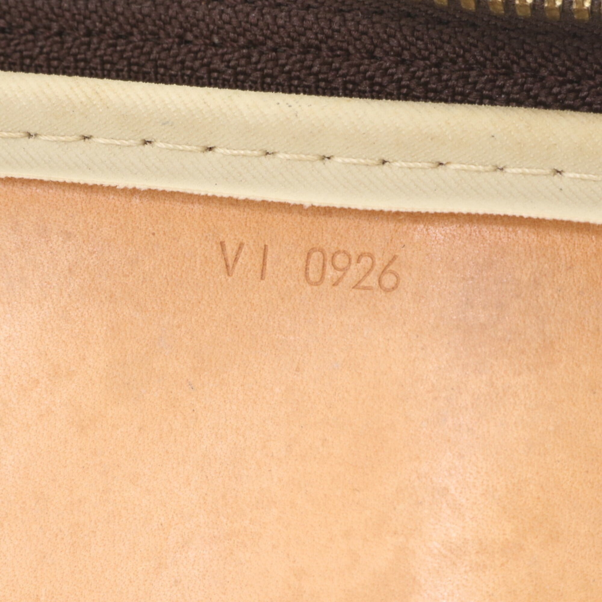 Louis Vuitton Brown Coated Canvas Leather Handbag (Pre-Owned)