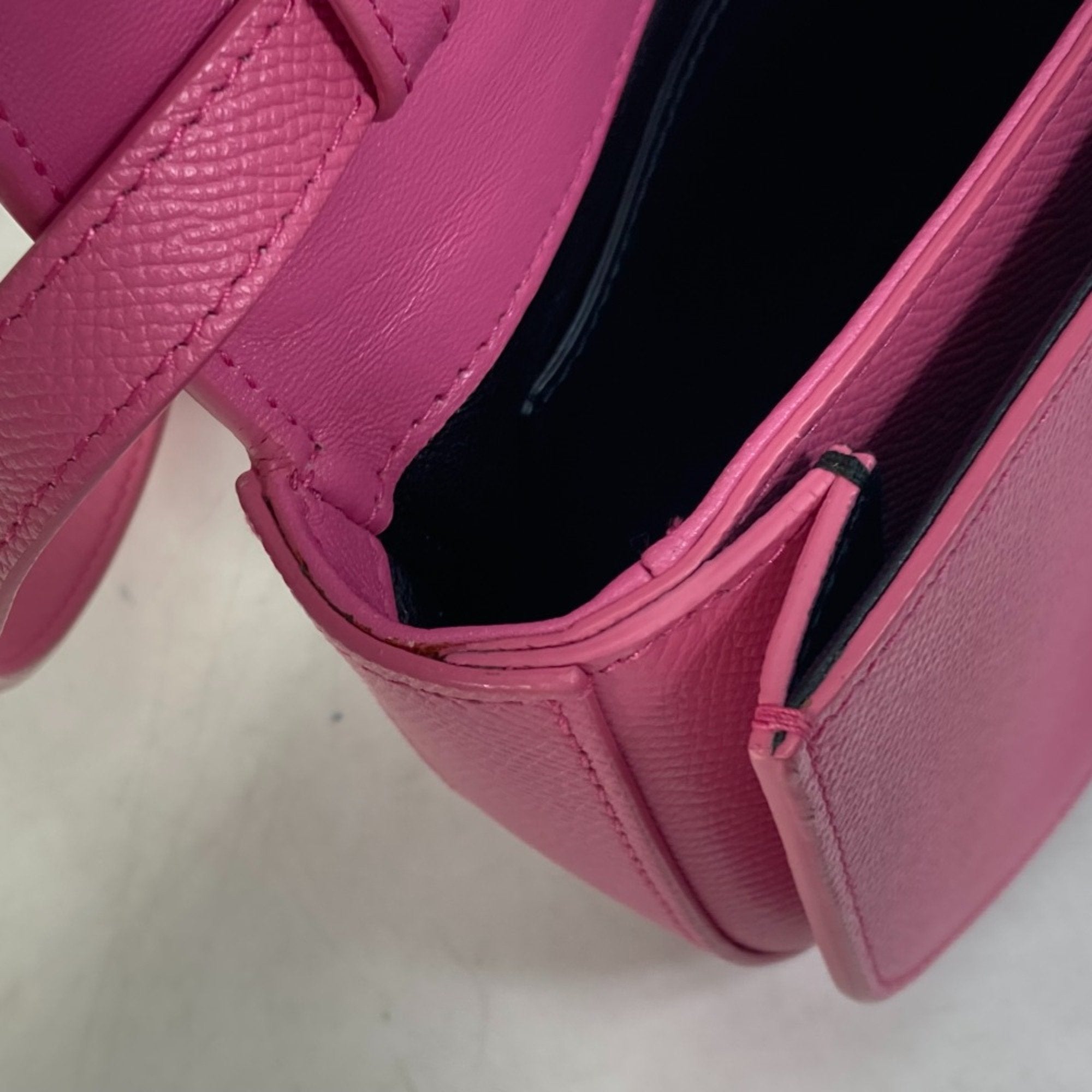 Balenciaga Pink Leather Shoulder Bag (Pre-Owned)