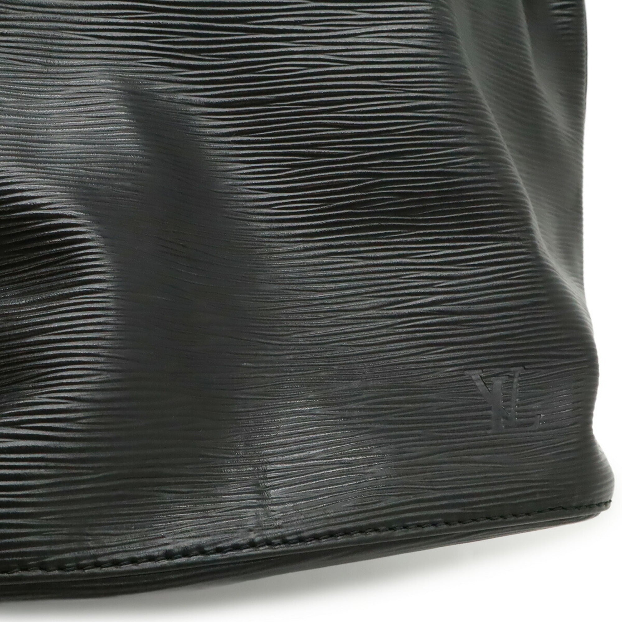 Louis Vuitton Black Noir Epi Leather Shoulder Bag (Pre-Owned)