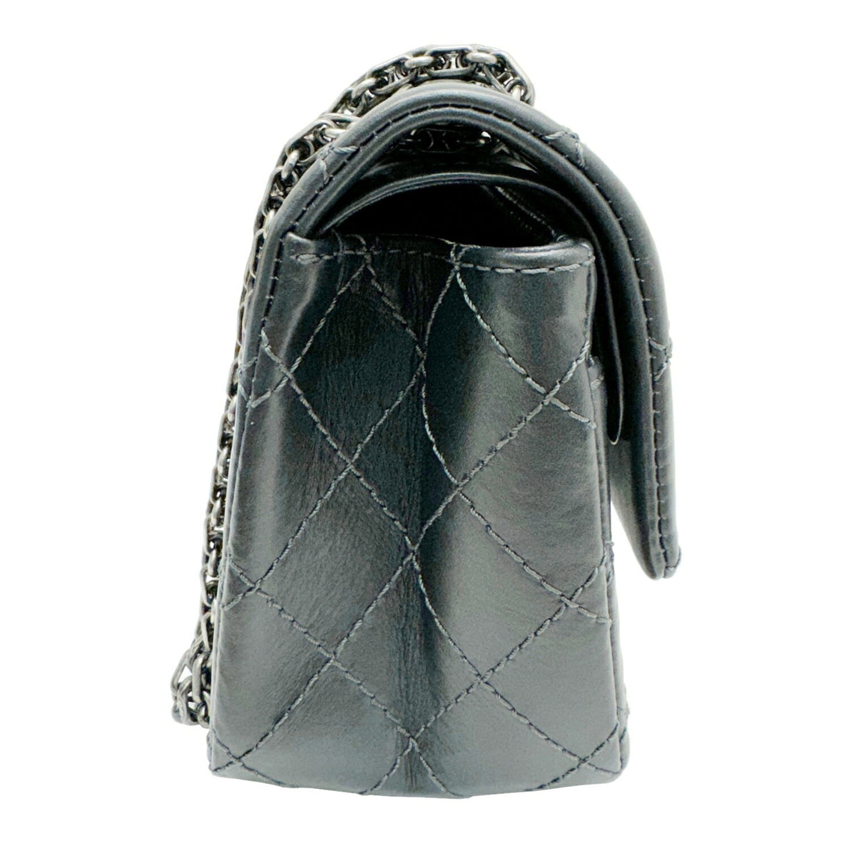 Chanel Dark Gray Leather Shoulder Bag (Pre-Owned)