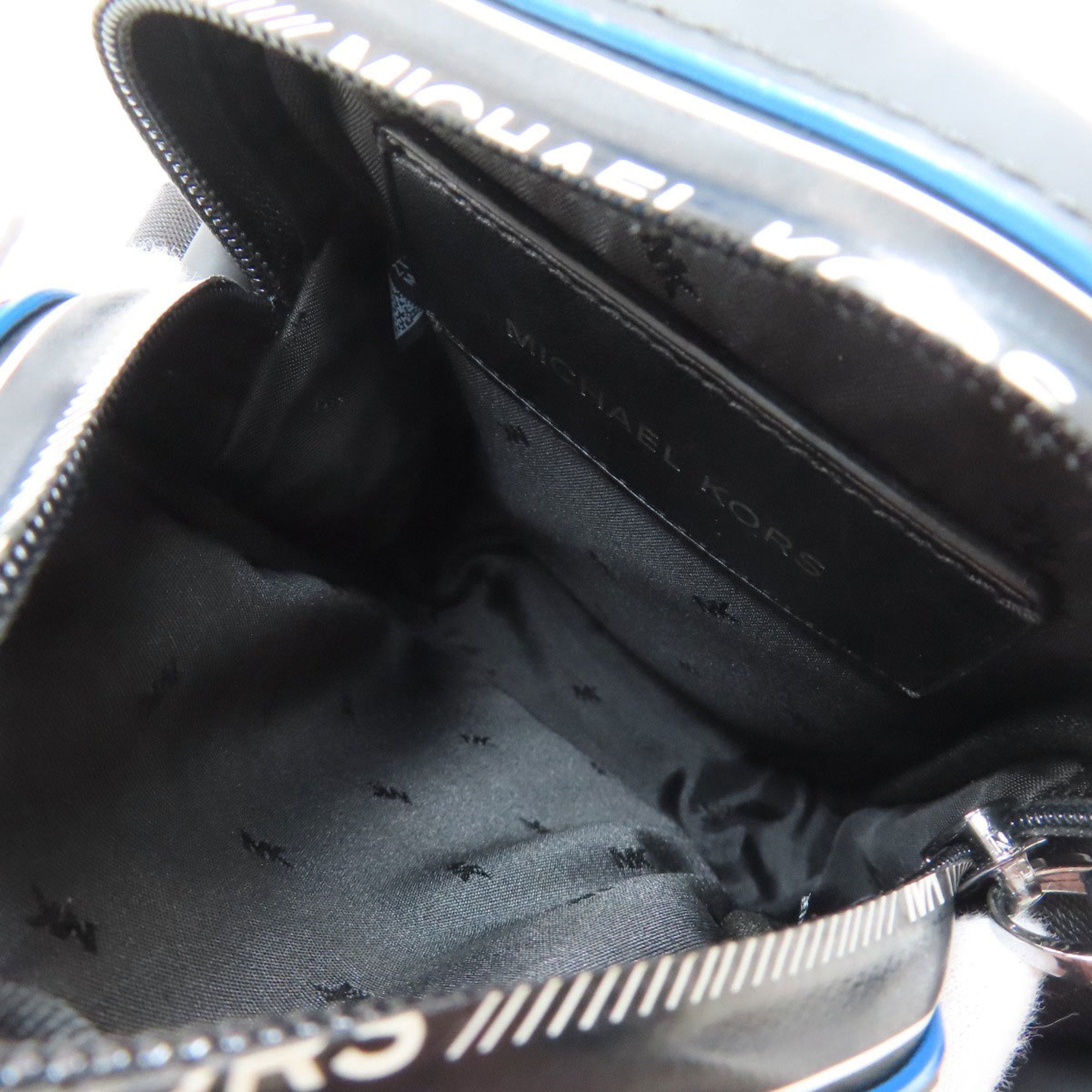 Michael Kors Black Blue Leather Nylon Shoulder Bag (Pre-Owned)