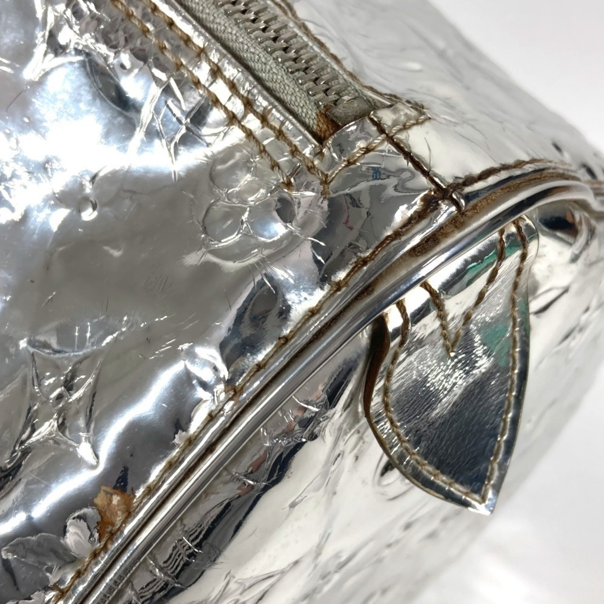 Louis Vuitton Argent Leather Boston Bag Handbag (Pre-Owned)