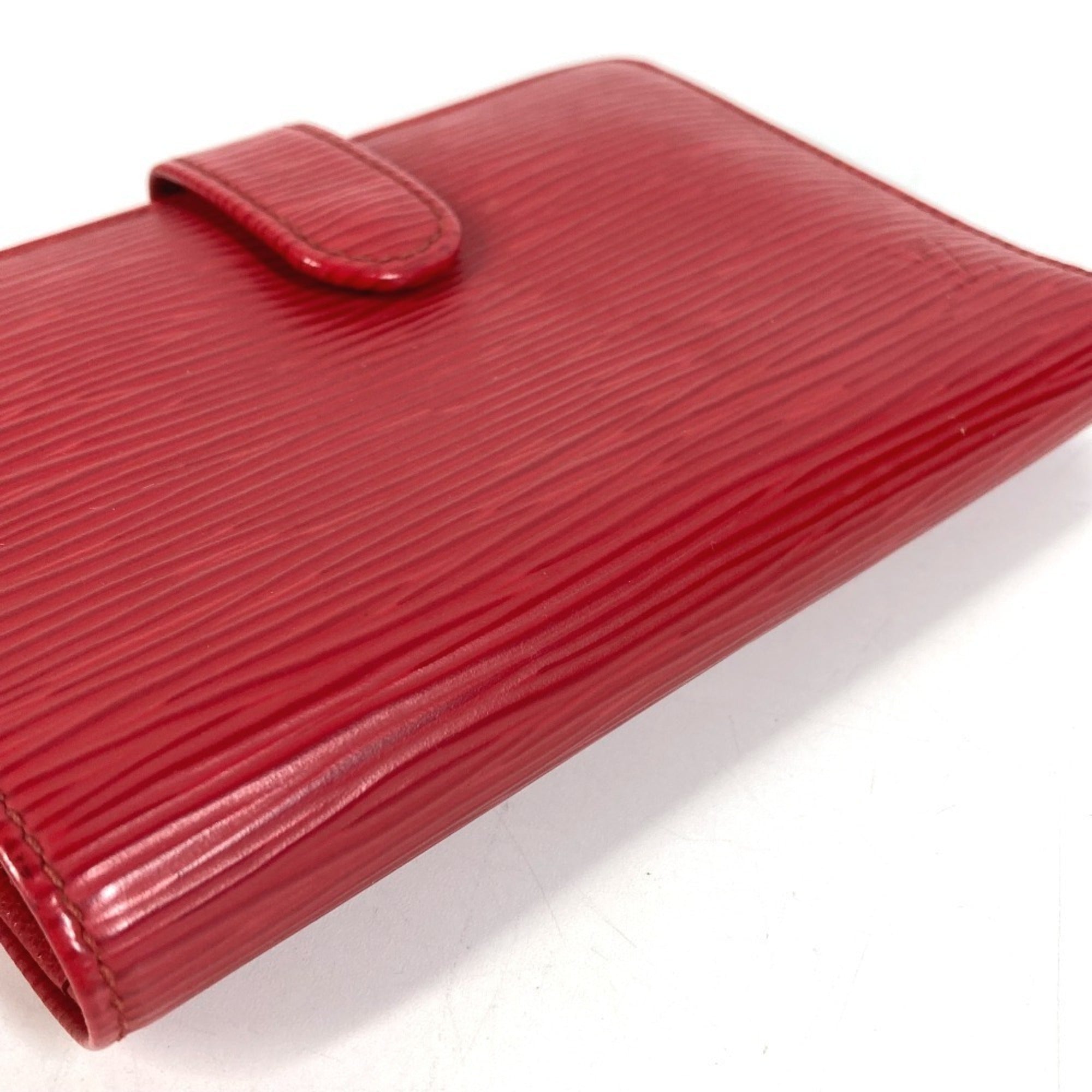 Louis Vuitton Epi Red Color Rouge Epi Leather Wallet (Bi-Fold) (Pre-Owned)