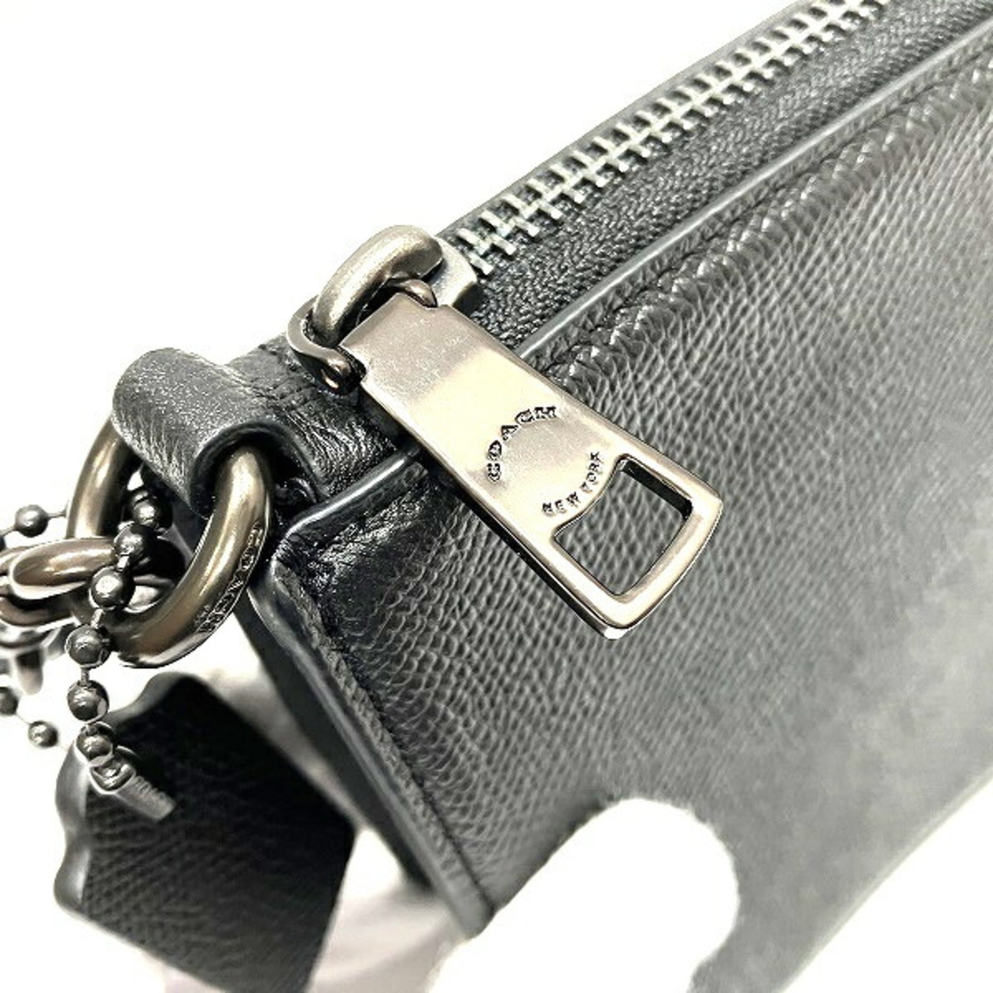 Coach Black Leather Handbag Pouch (Pre-Owned)