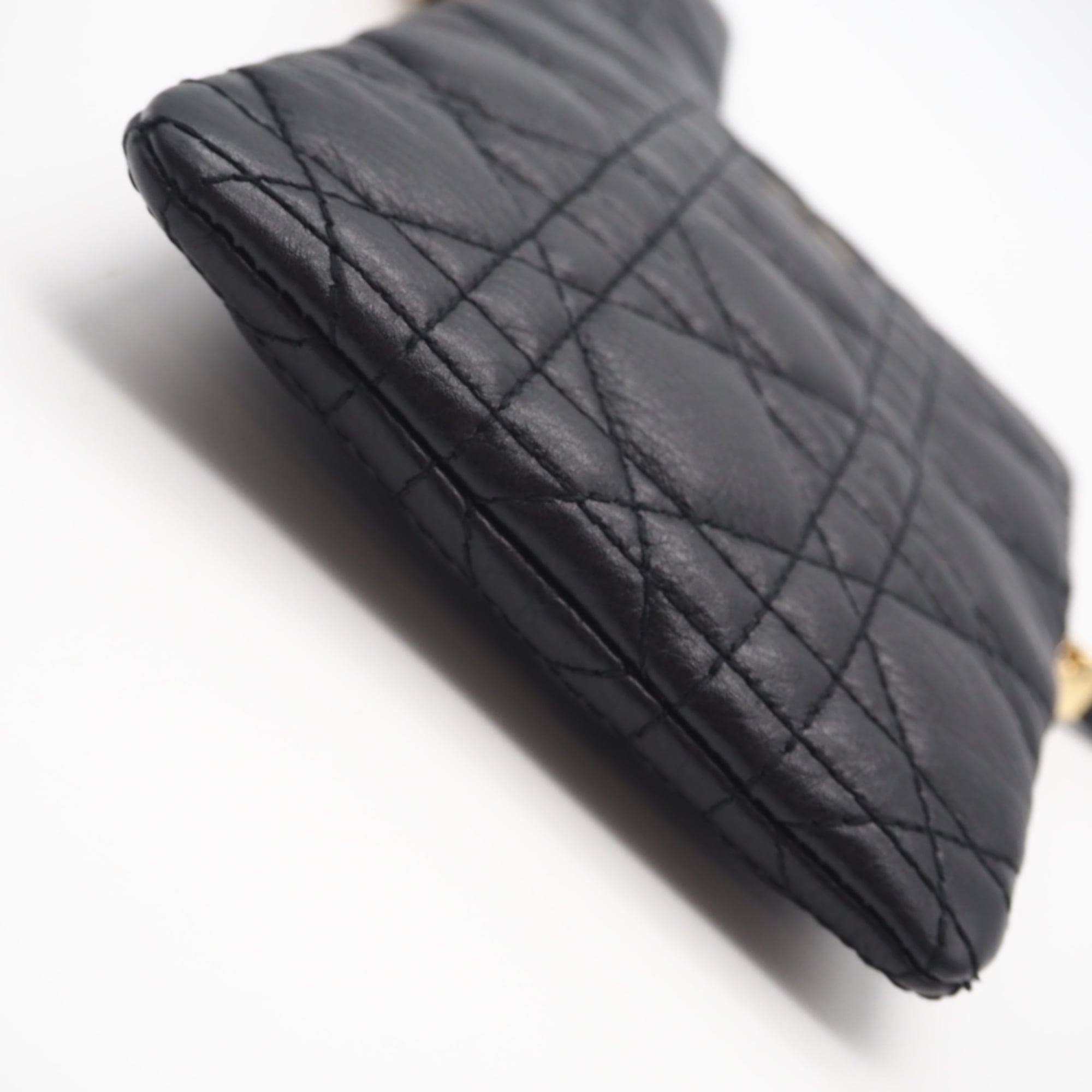 Christian Dior Black White Leather Shoulder Bag (Pre-Owned)