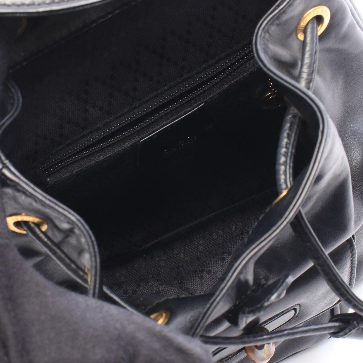 Gucci Black Leather Backpack (Pre-Owned)