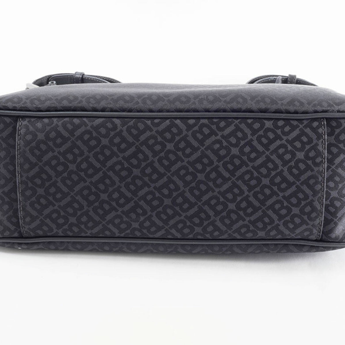 Bally Black Nylon Leather Shoulder Bag (Pre-Owned)