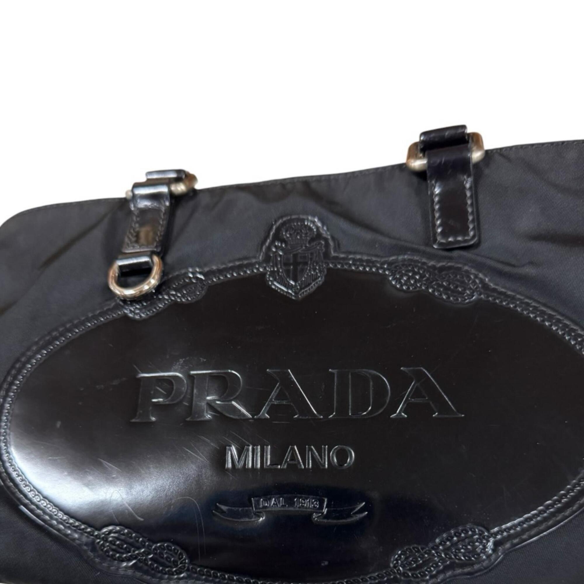 Prada Black Nylon Shoulder Bag (Pre-Owned)