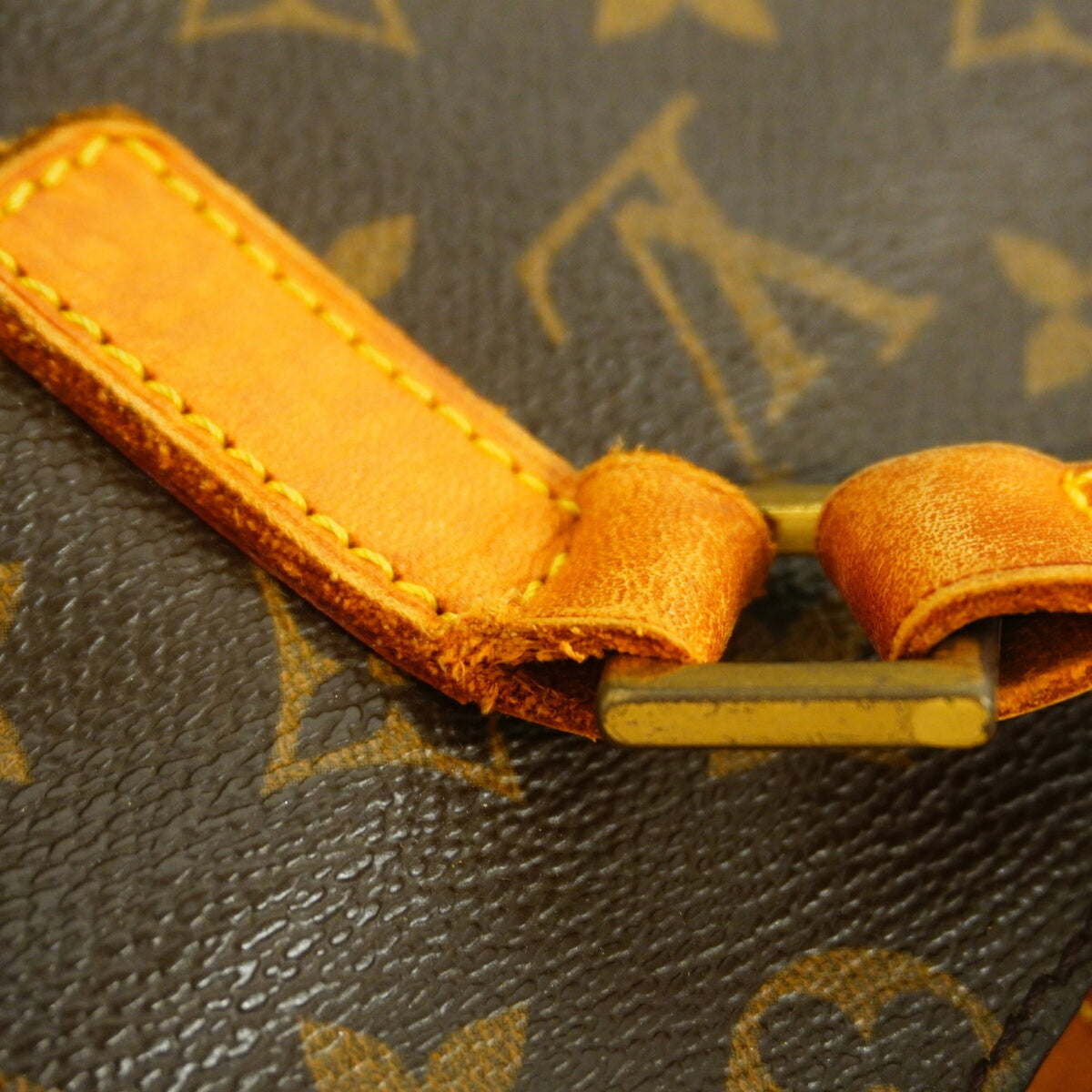 Louis Vuitton Brown Tote Bag (Pre-Owned)