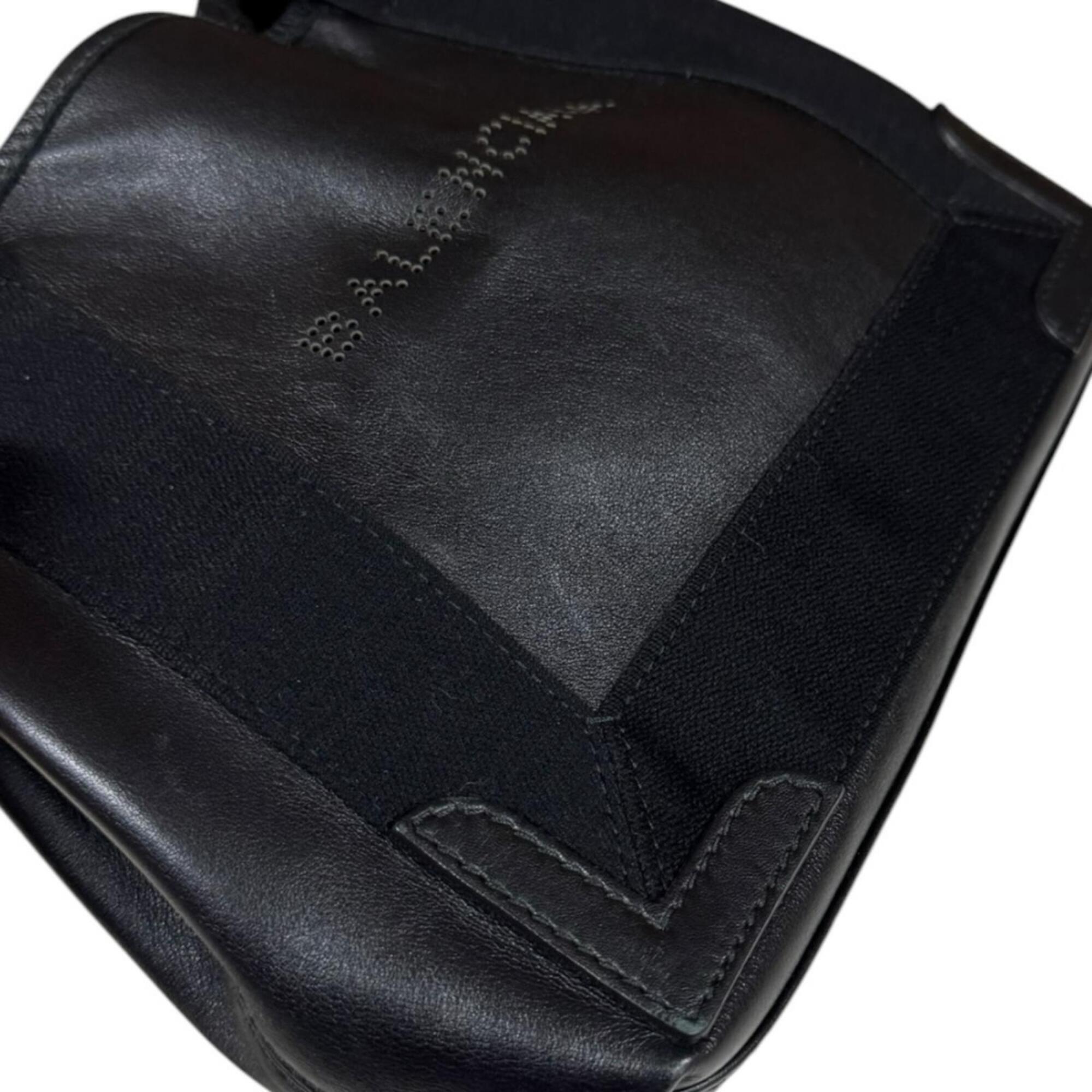 Balenciaga Black Leather Pouch Shoulder Bag (Pre-Owned)