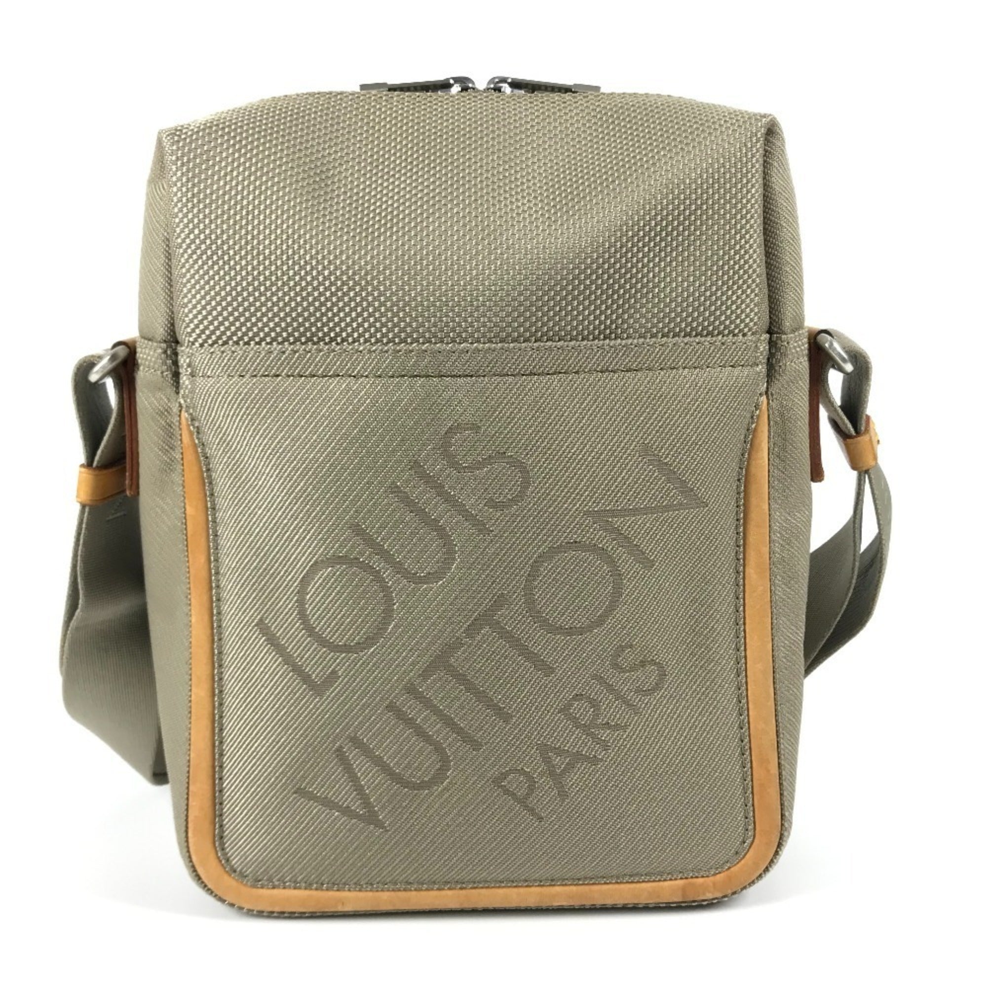 Louis Vuitton Gray Sable Damier Geant Canvas Pochette Shoulder Bag (Pre-Owned)