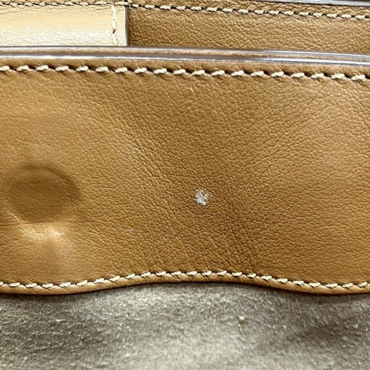 Tod's Brown Leather Handbag Shoulder Bag (Pre-Owned)